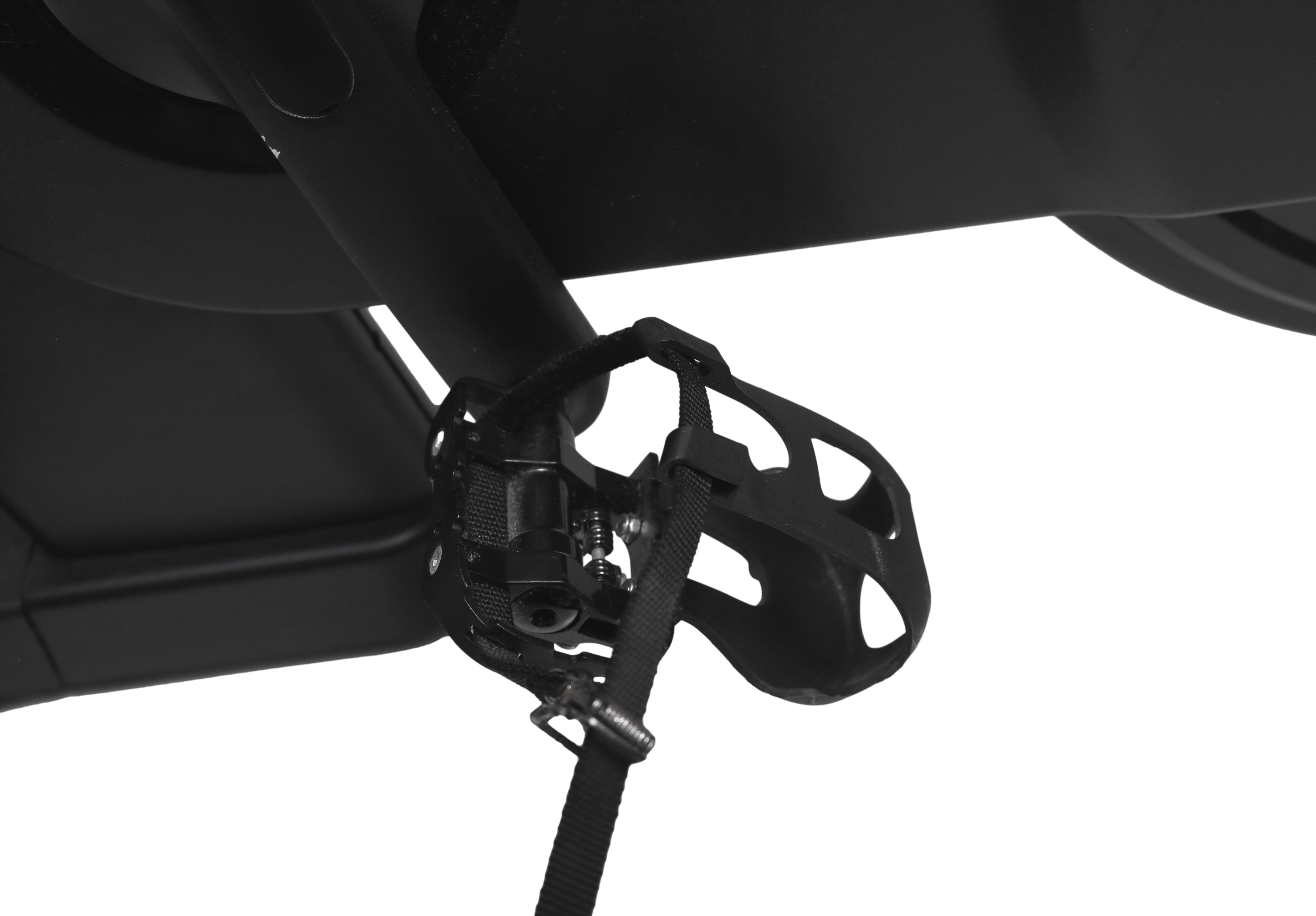 Bicicleta Spinning Technogym Group Cycle Preta e Amarela