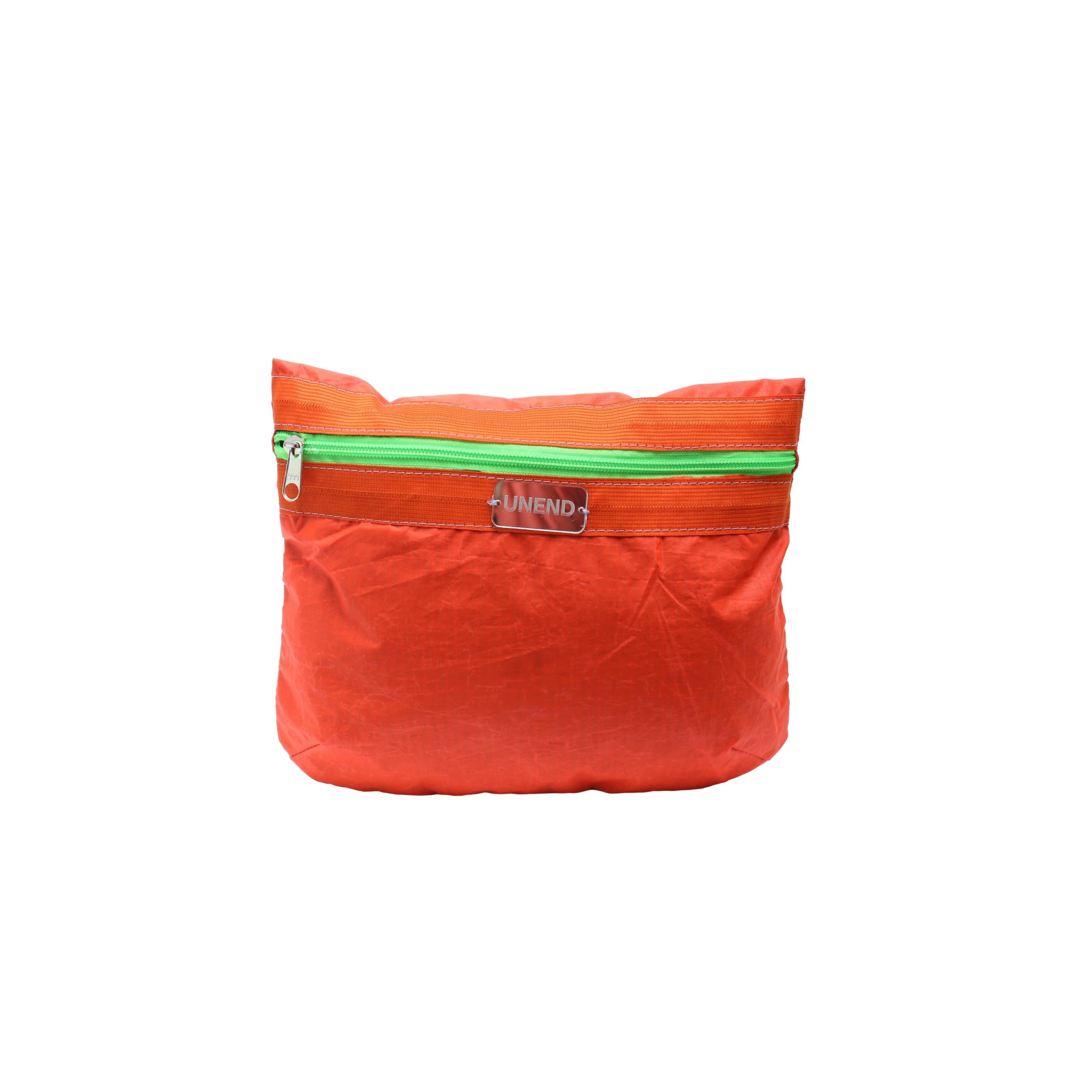 Estojo UNEND x Instituto Dharma Laranja e Vermelho