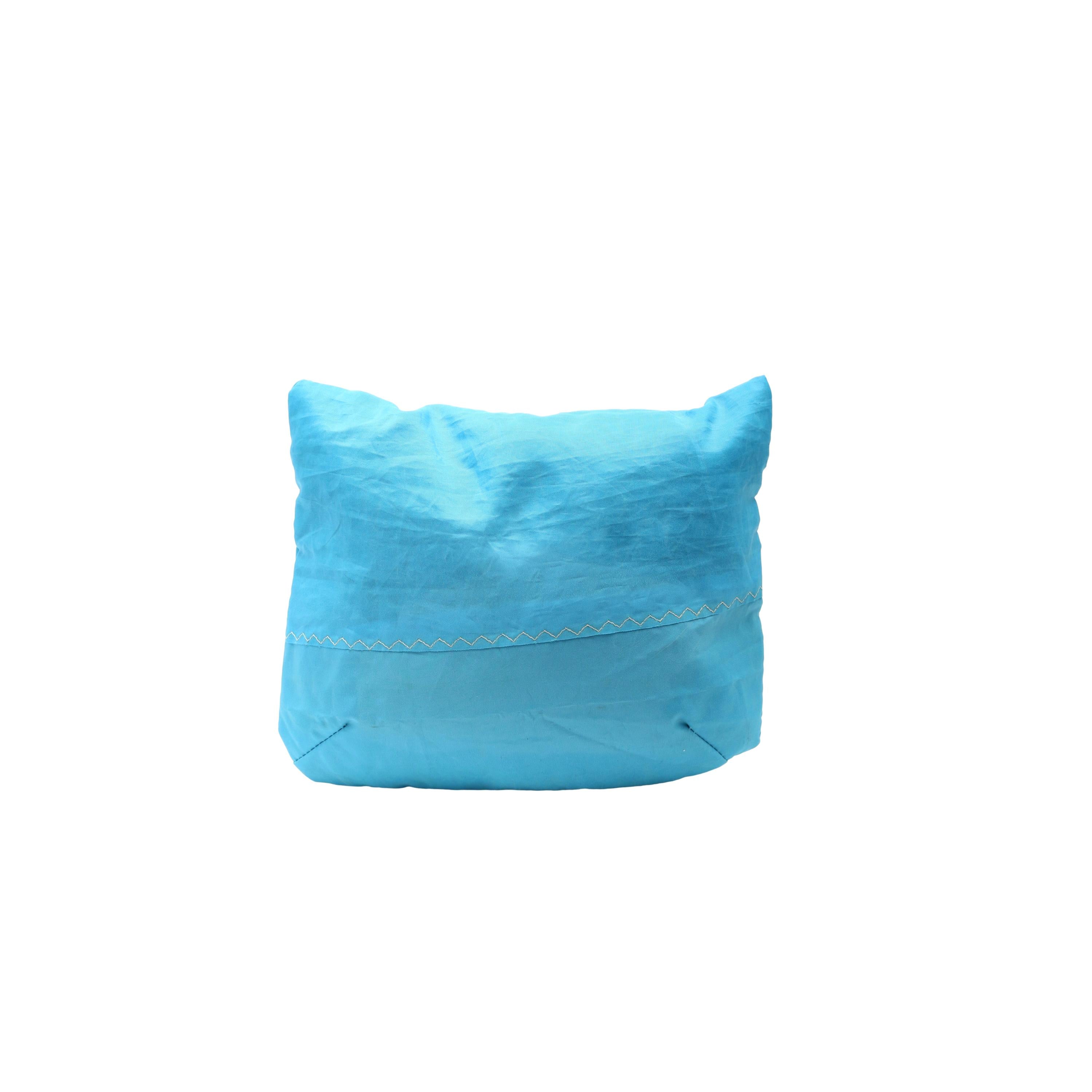 Estojo UNEND x Instituto Dharma Azul e Laranja