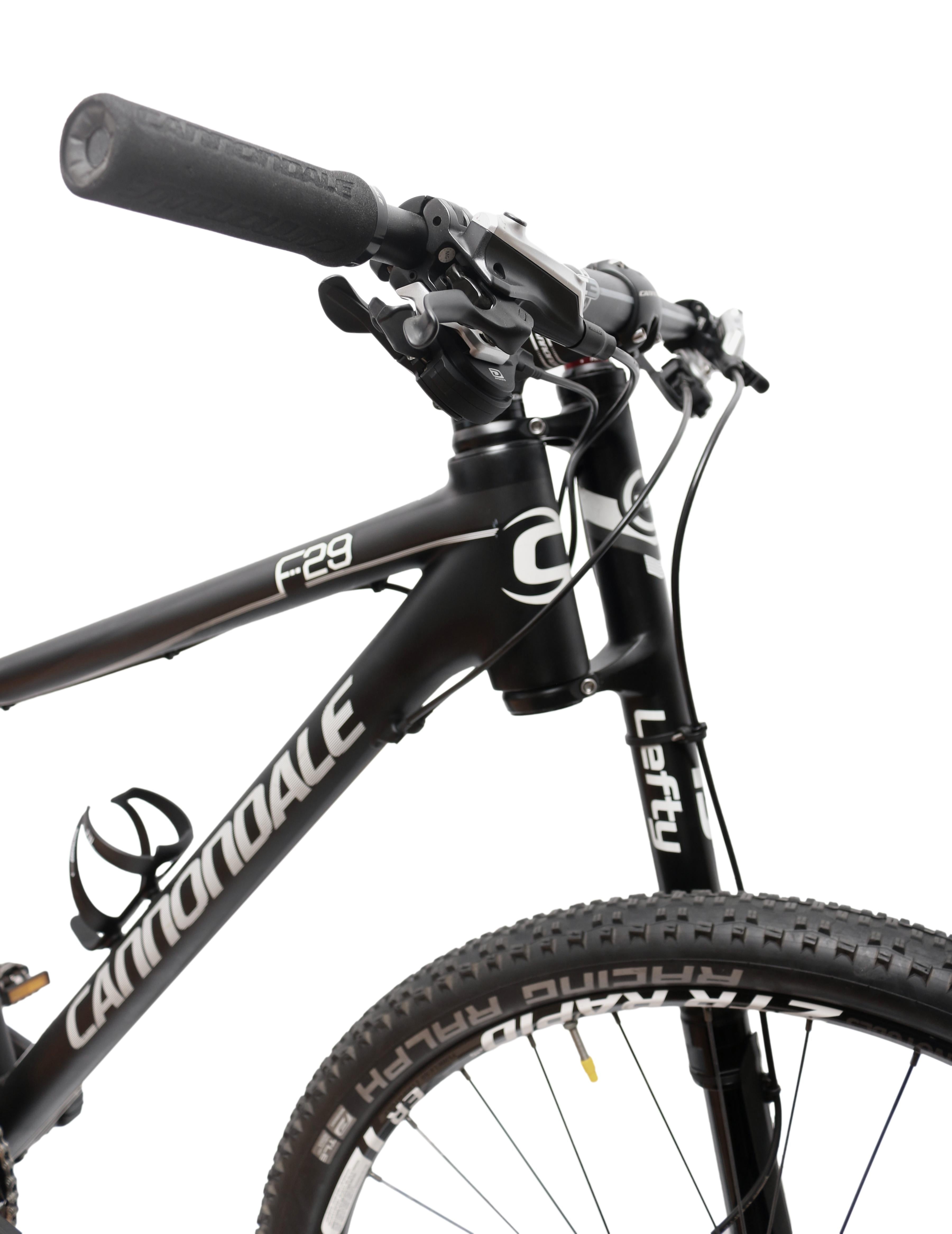 Bicicleta Cannondale F29 Lefty Preta