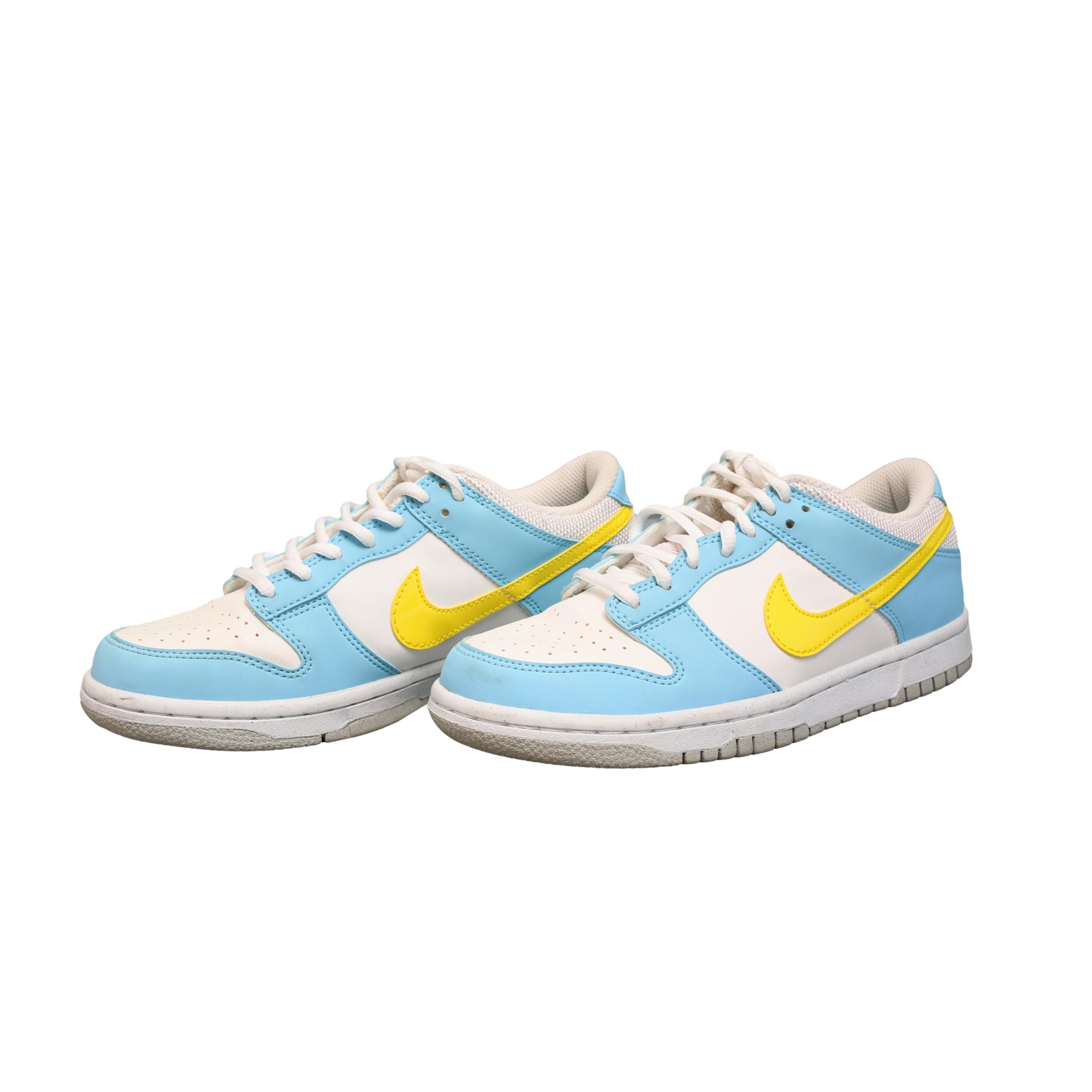 Tênis Infantil Nike Jordan 1 Azul Claro, Branco e Amarelo - Tamanho 5.5 US