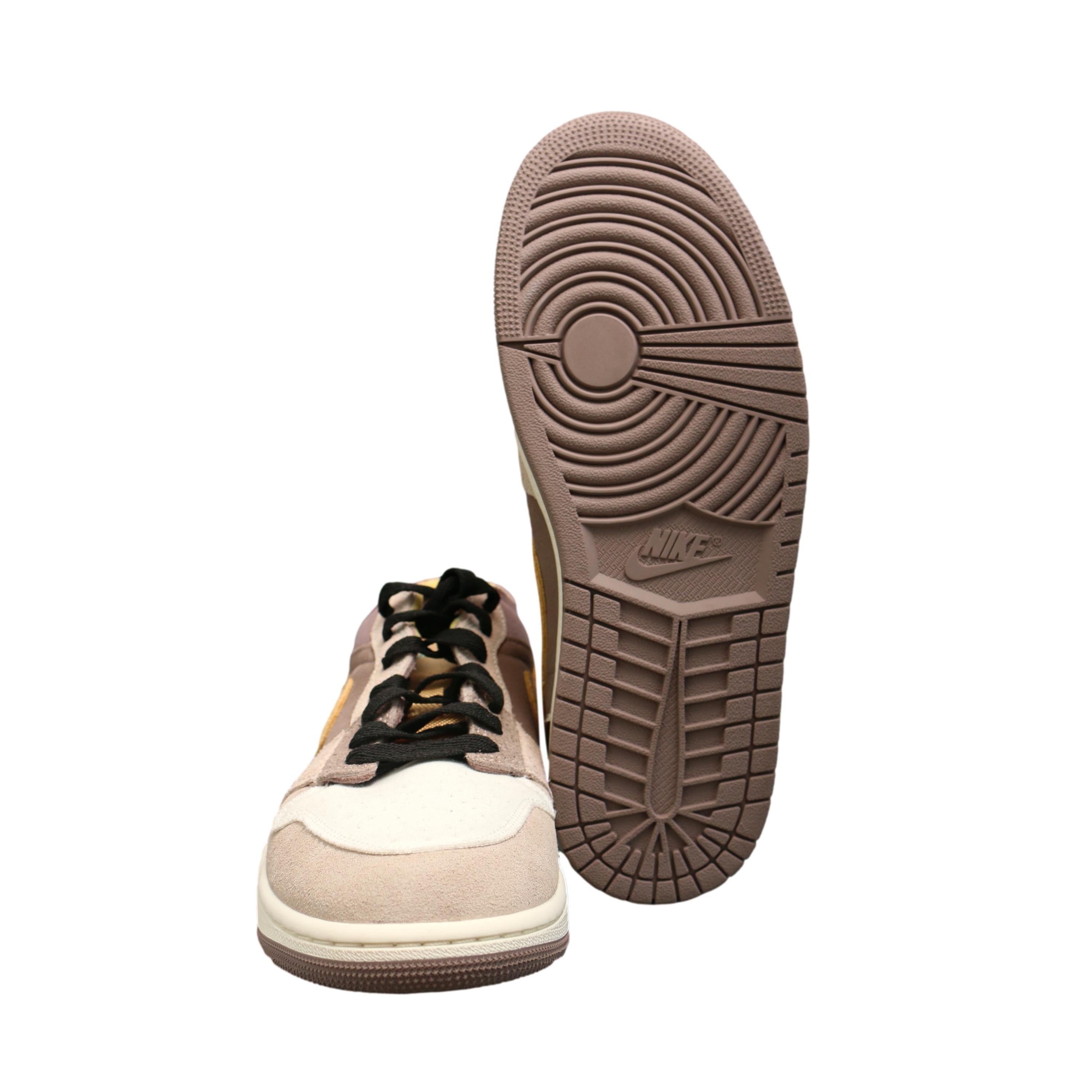 Tênis Nike Air Jordan 1 Low SE Craft Taupe Haze Marrom e Bege - Tamanho 9.5 US