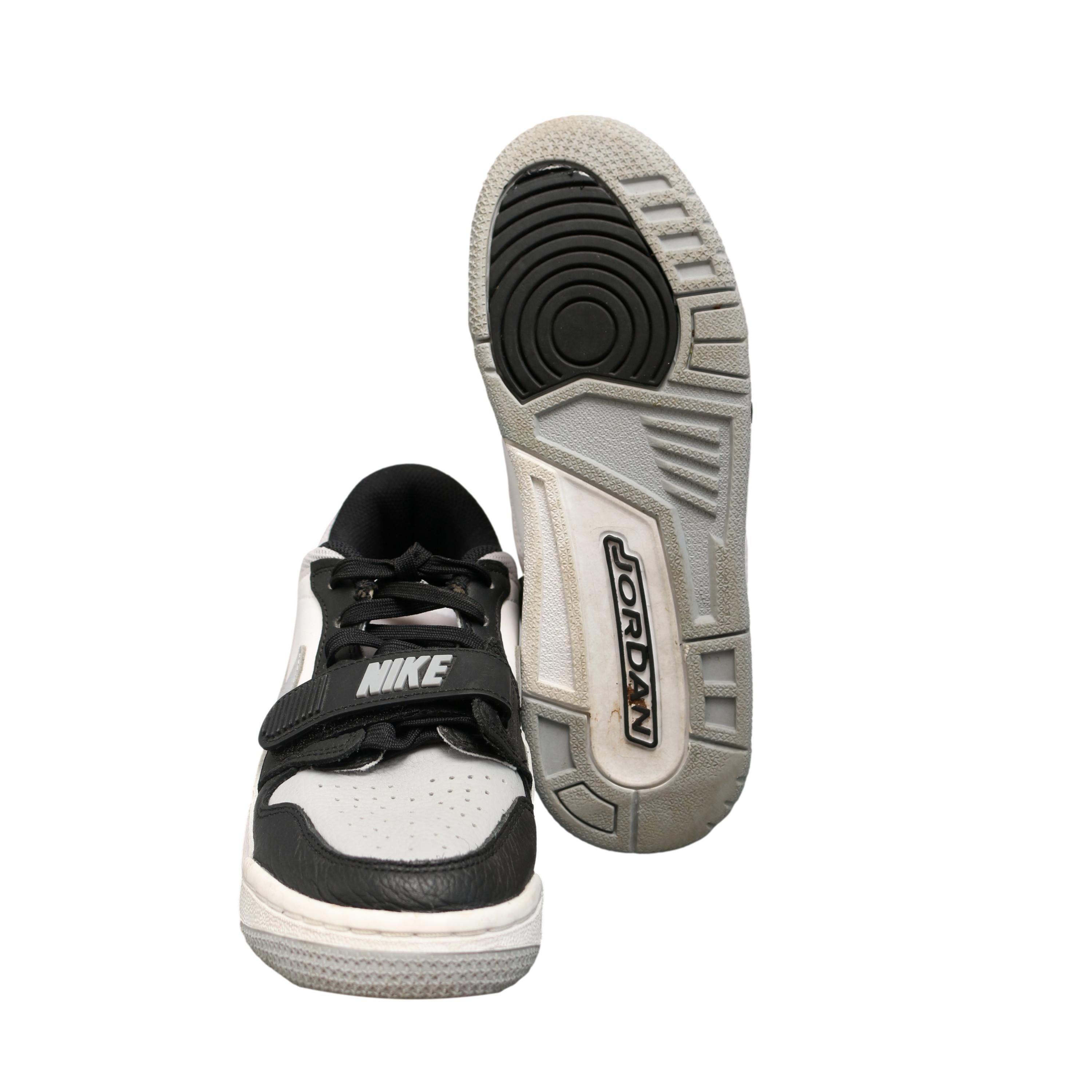 Tênis Infantil Nike Jordan Legacy 312 Low Elephant Print Cinza e Preto - Tamanho 4.5 US
