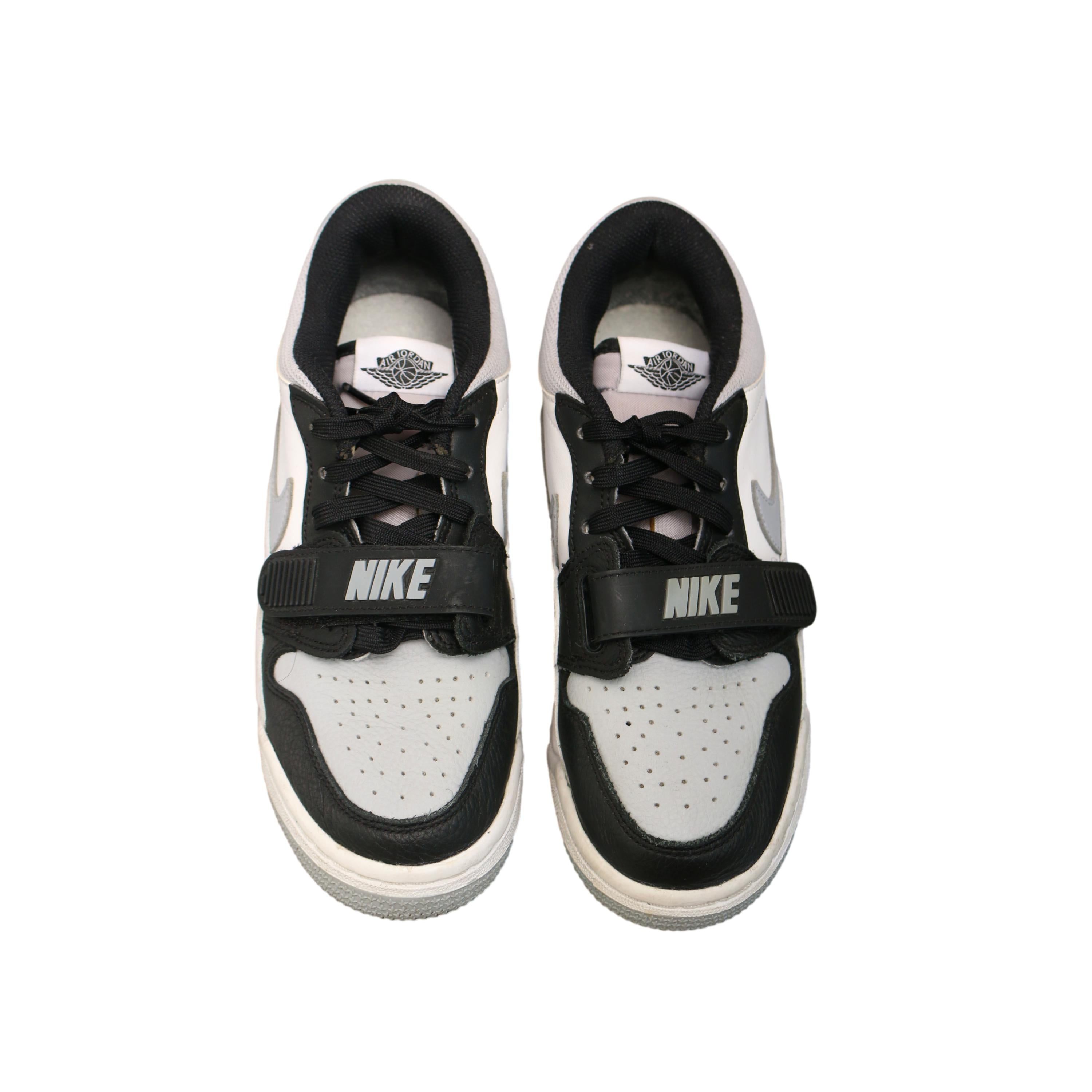 Tênis Infantil Nike Jordan Legacy 312 Low Elephant Print Cinza e Preto - Tamanho 4.5 US