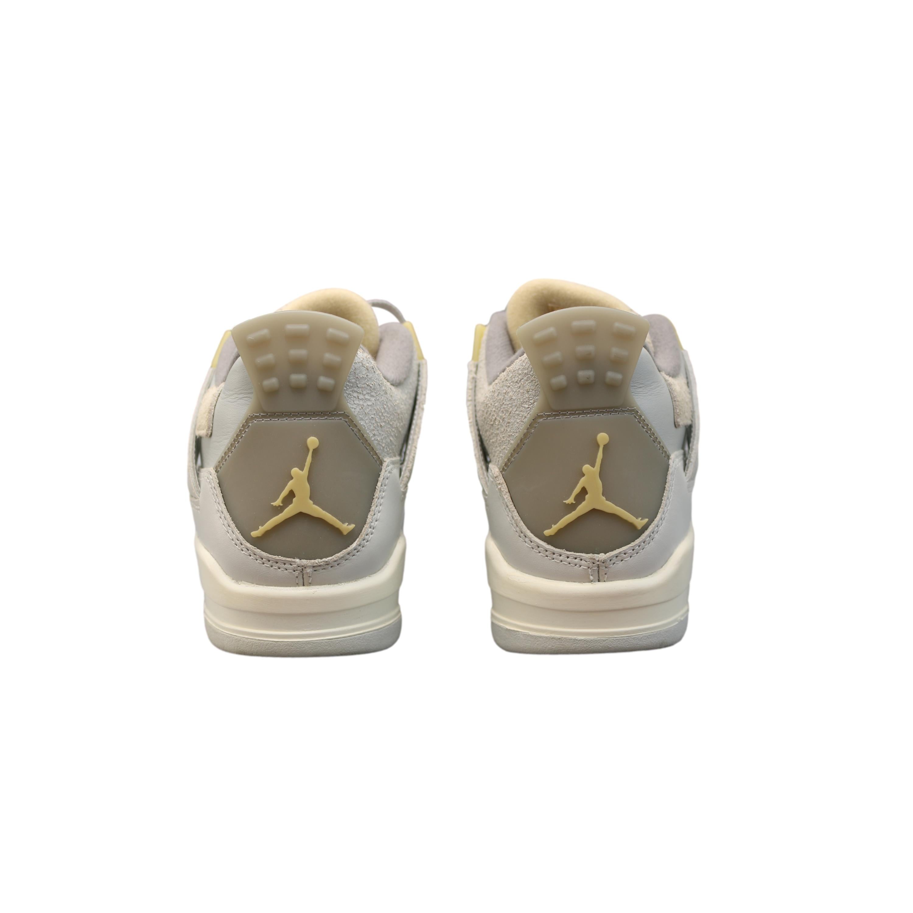 Tênis Infantil Nike Air Jordan 4 Retro Craft Photon Off-White e Cinza - Tamanho 6.5 US