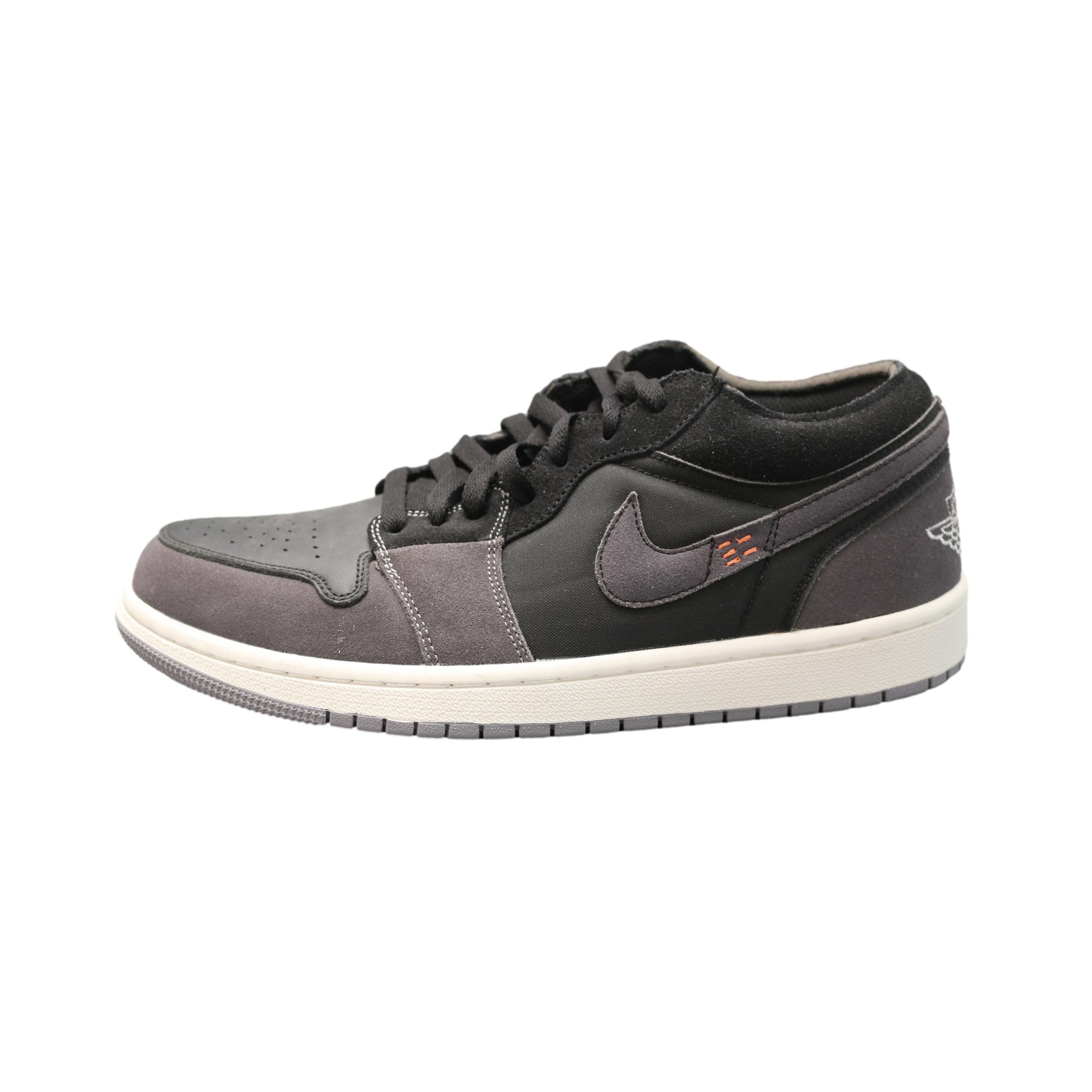 Tênis Nike Air Jordan 1 Low SE Craft Inside Out Preto e Cinza - Tamanho 9.5 US