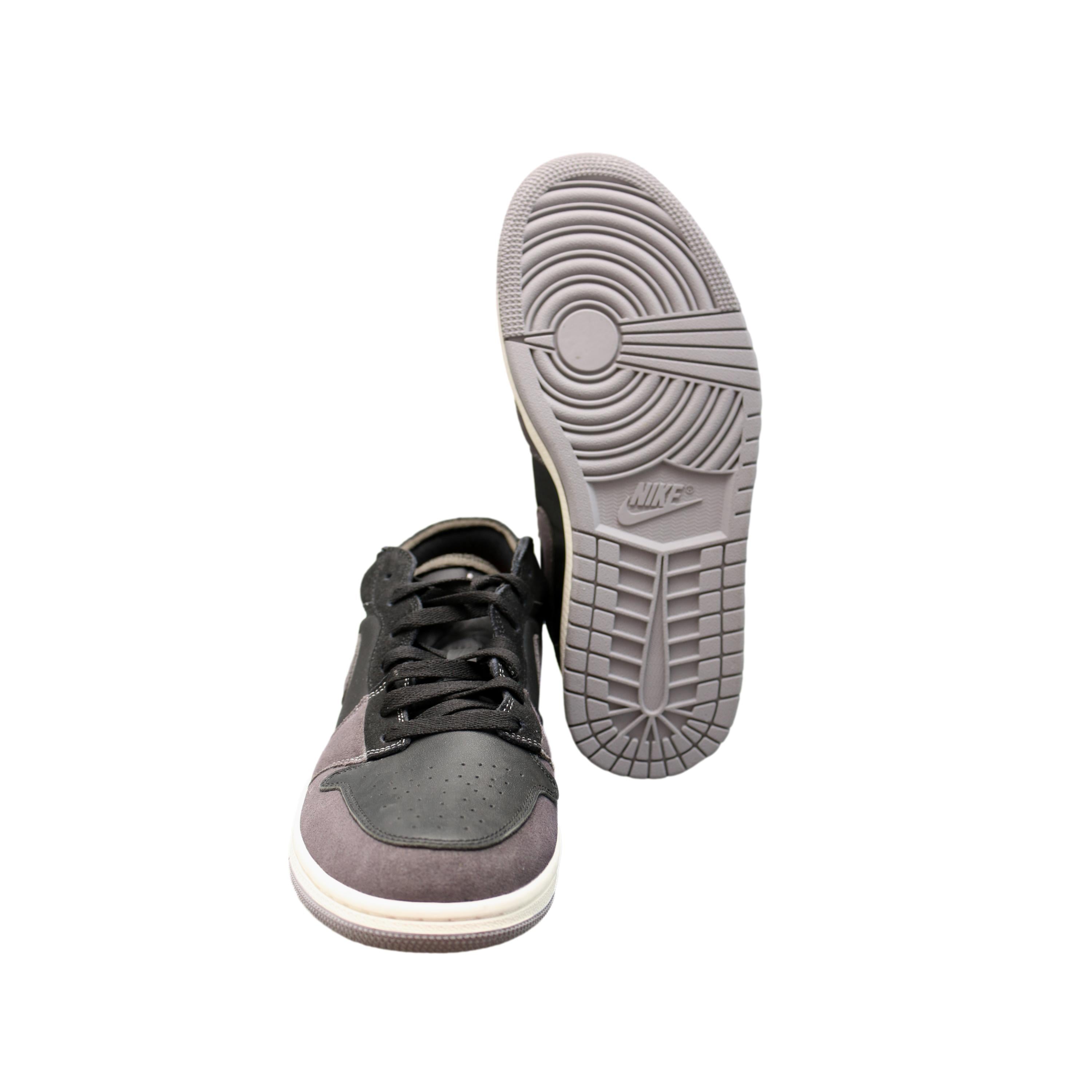 Tênis Nike Air Jordan 1 Low SE Craft Inside Out Preto e Cinza - Tamanho 9.5 US