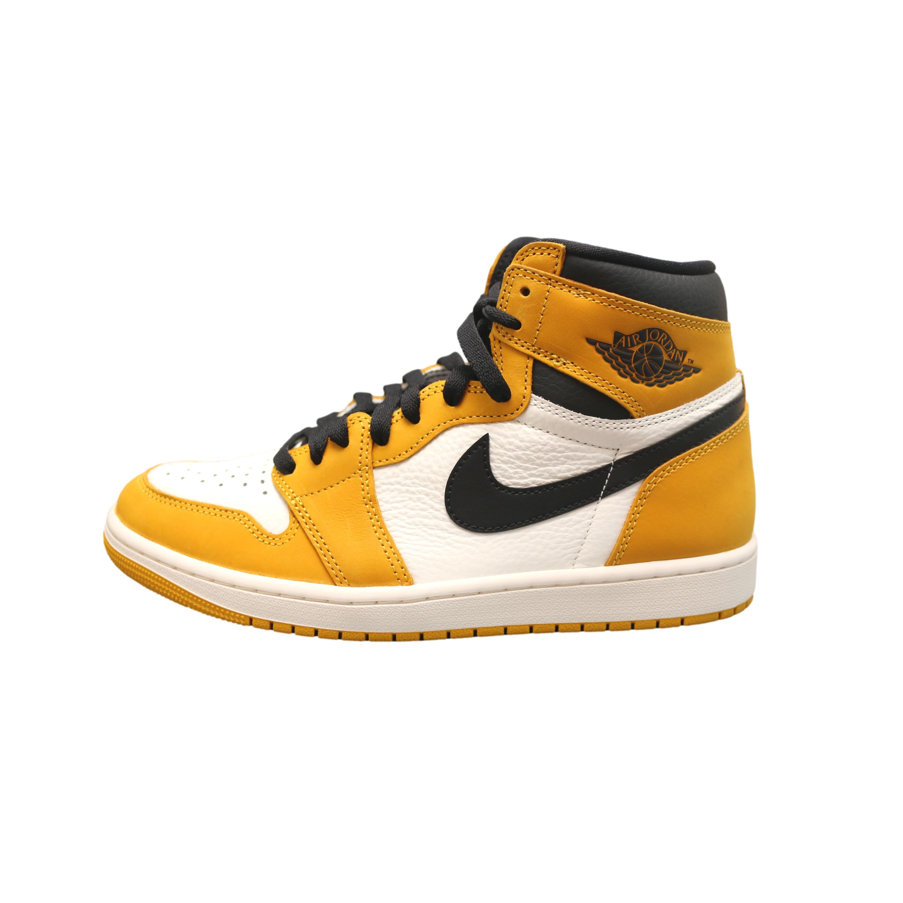 Tênis Masculino Nike Air Jordan 1 Retro High OG Pollen Cano Alto Amarelo e Preto - Tamanho 9.5 US
