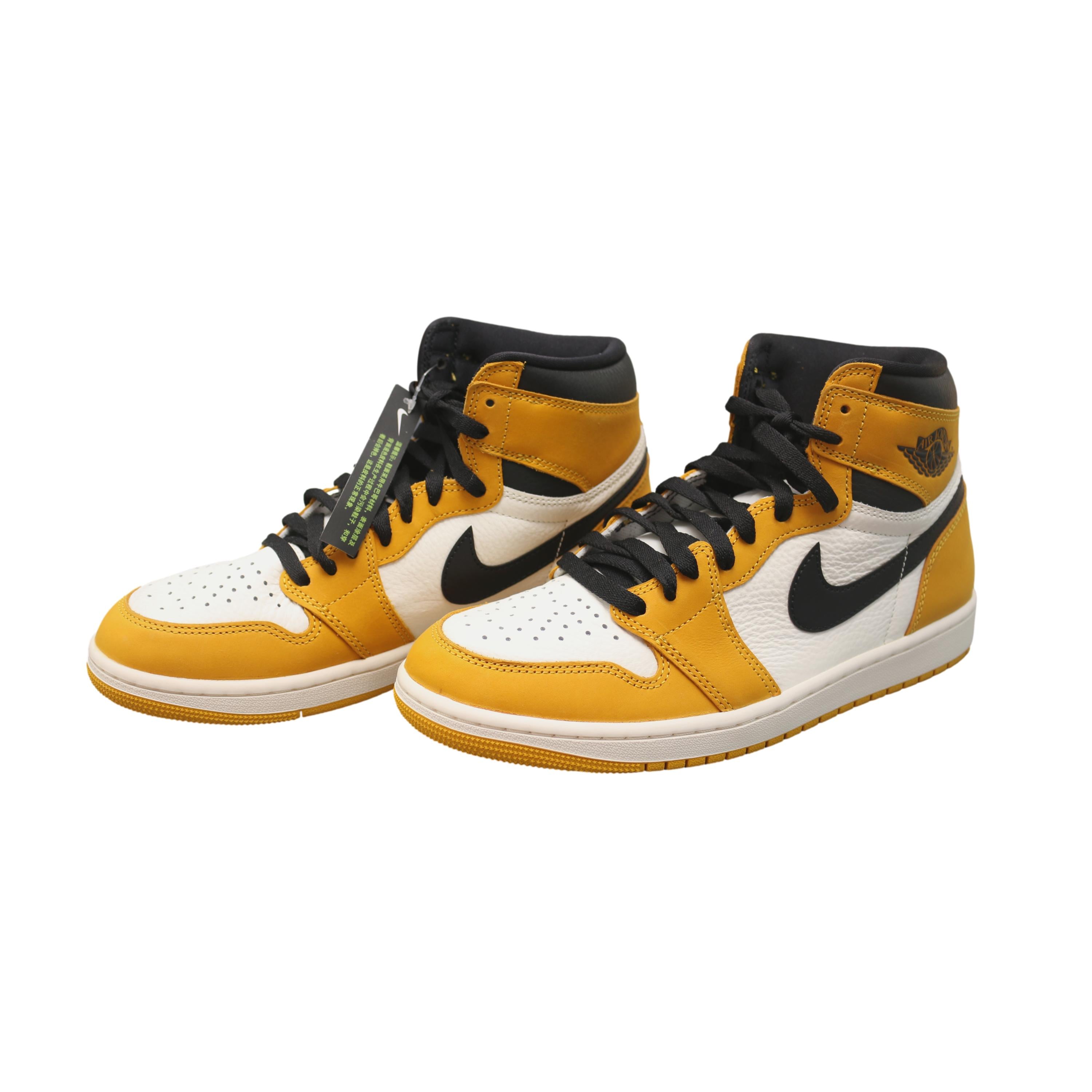 Tênis Masculino Nike Air Jordan 1 Retro High OG Pollen Cano Alto Amarelo e Preto - Tamanho 9.5 US