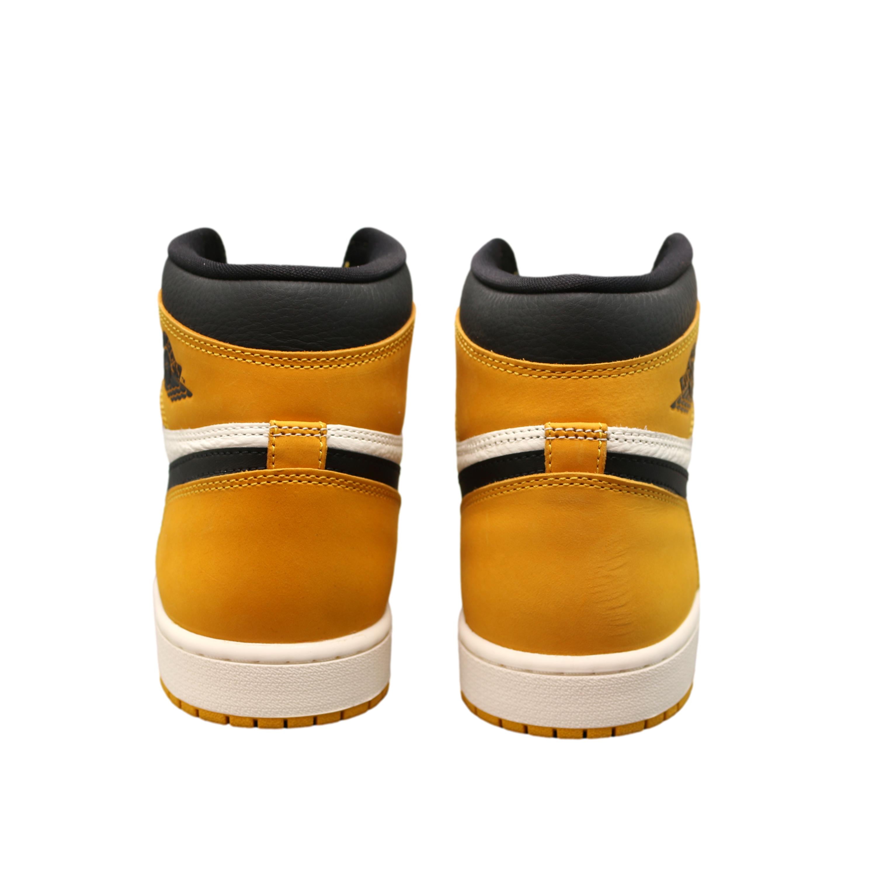 Tênis Masculino Nike Air Jordan 1 Retro High OG Pollen Cano Alto Amarelo e Preto - Tamanho 9.5 US