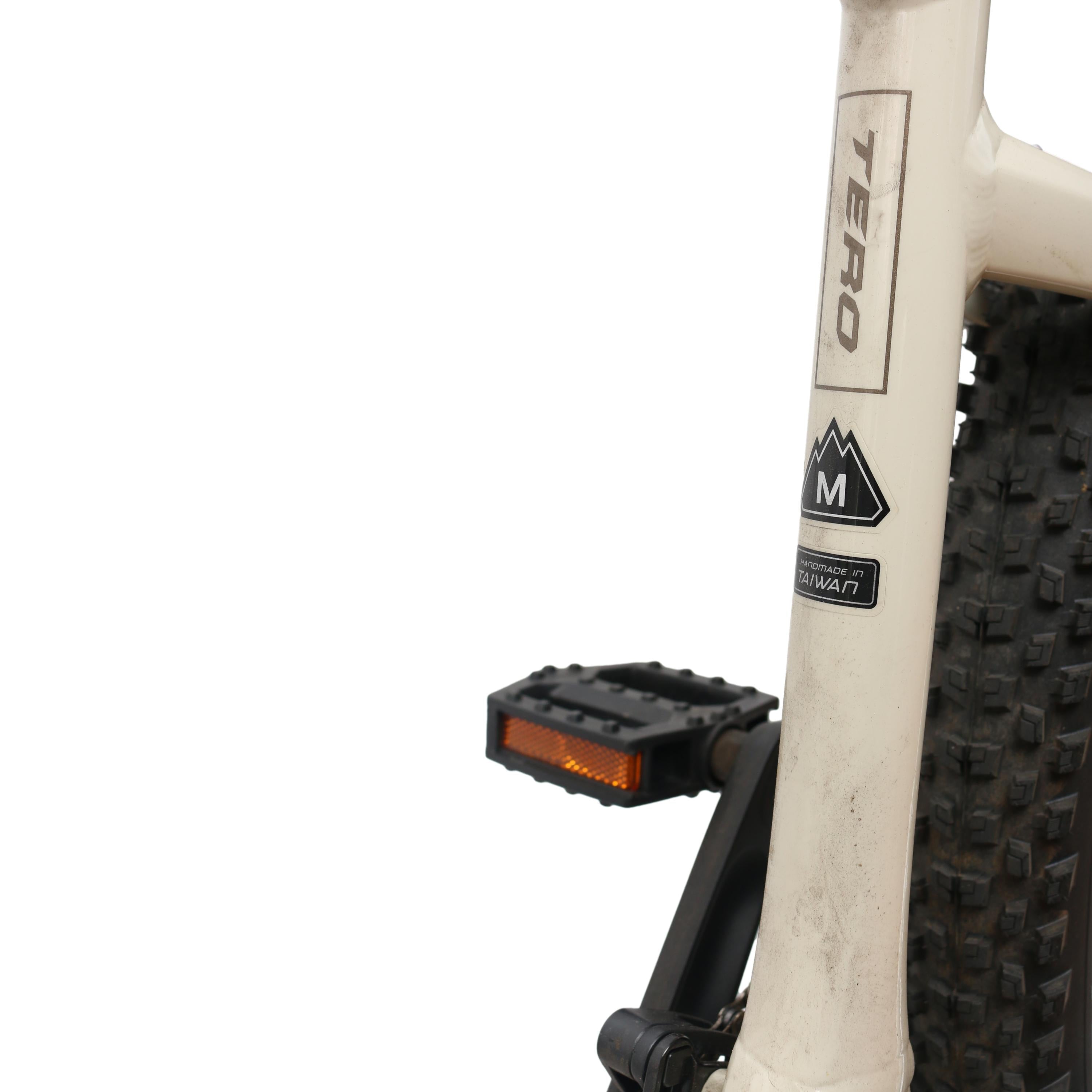 E-Bike Mountain Bike Specialized Tero 3.0 Branco Perolado + Acessórios - Tamanho M