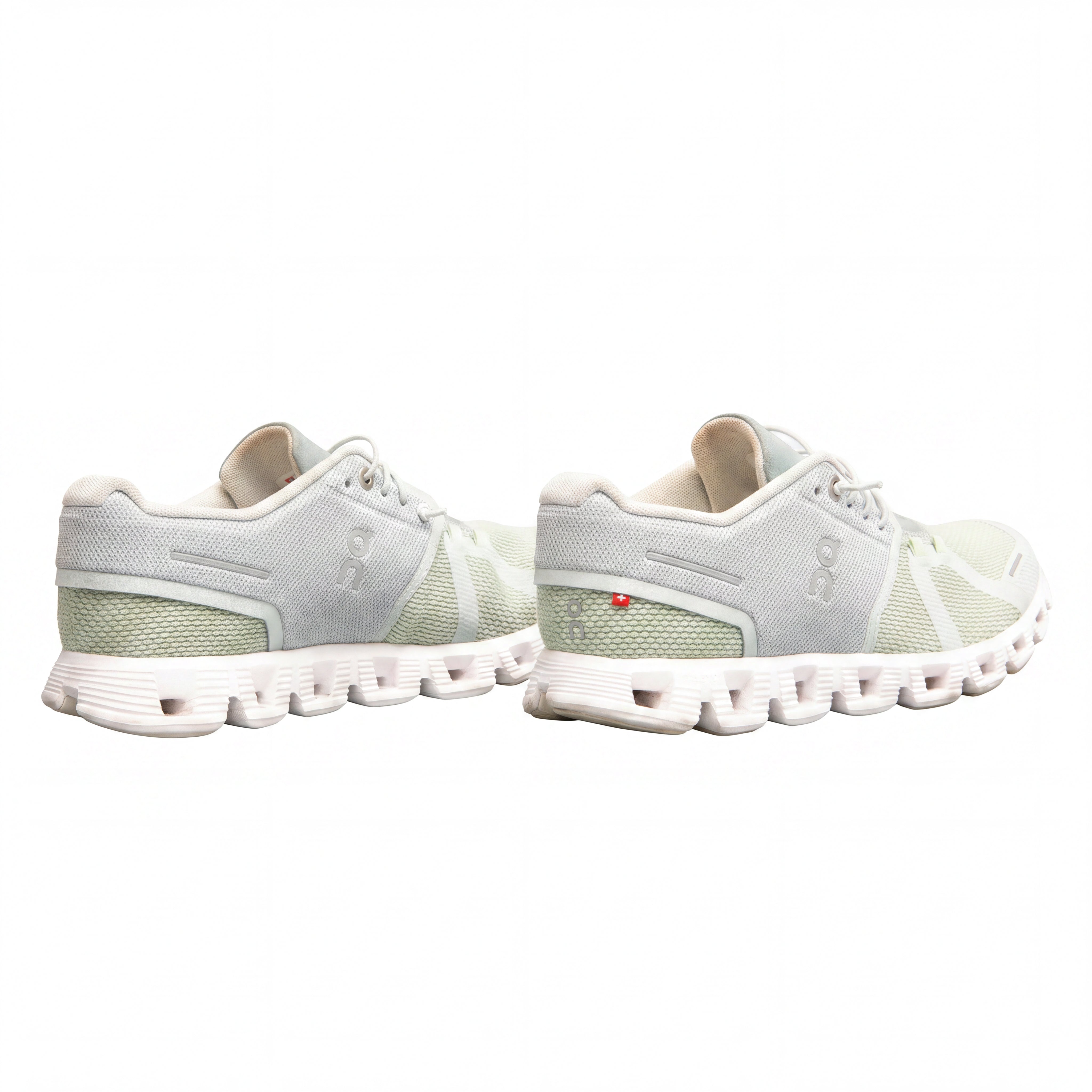 Tênis Feminino Casual On Running Cloud 5 Verde e Cinza - Tamanho 38.5 Europa