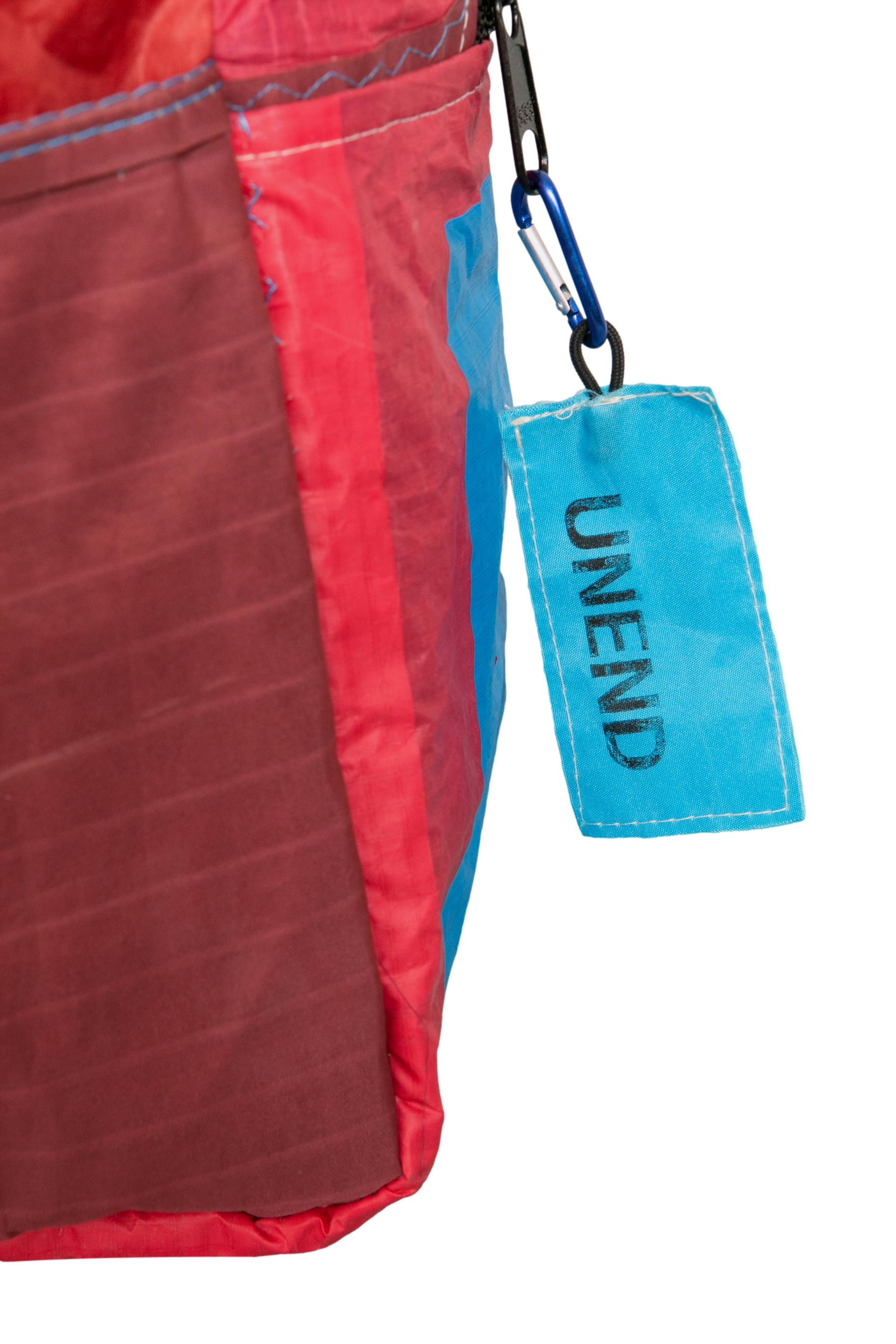 Mochila UNEND x Instituto Dharma
