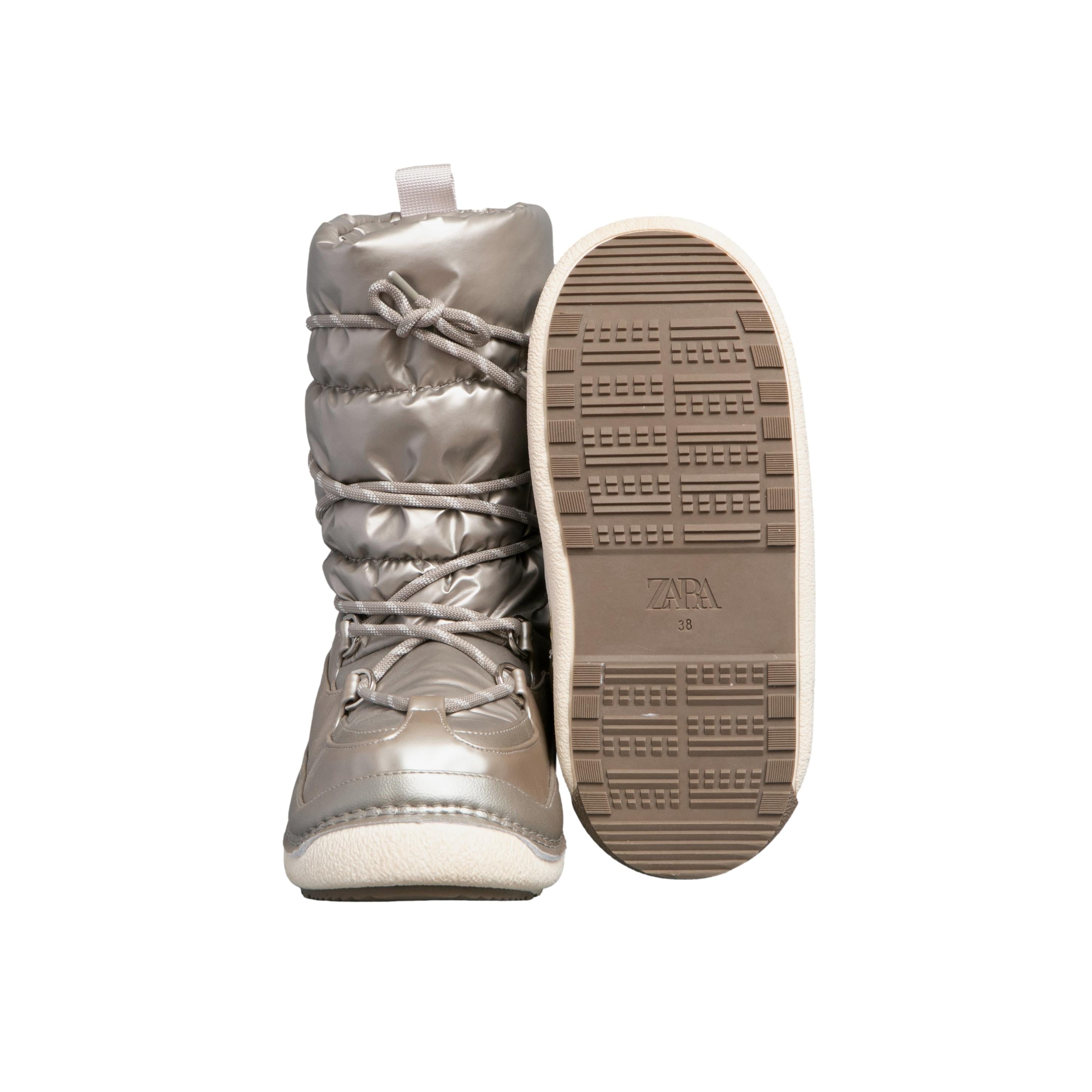 Bota Feminina Ski	Zara Blanches Clearance Water Repellent - Tamanho 38 Europa