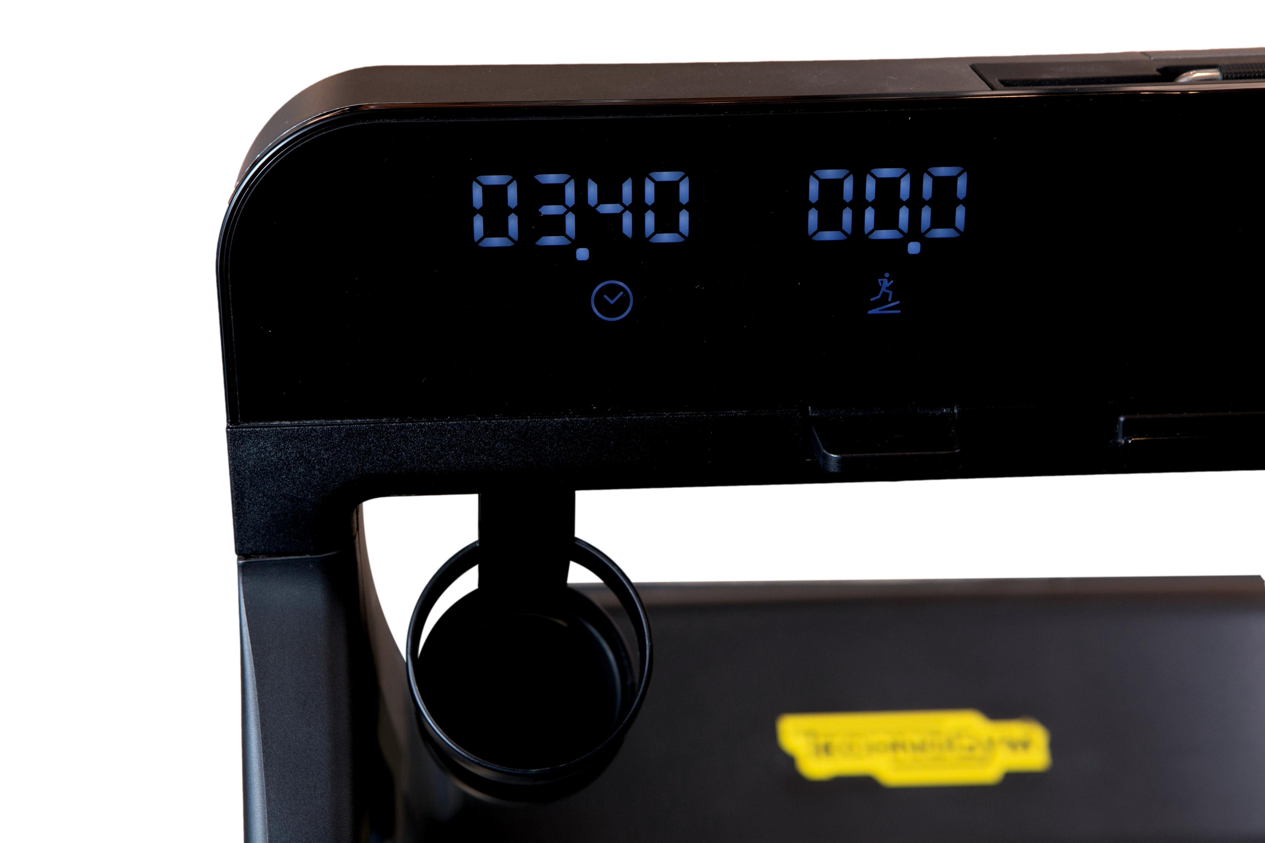 Esteira Technogym MyRun Compacta