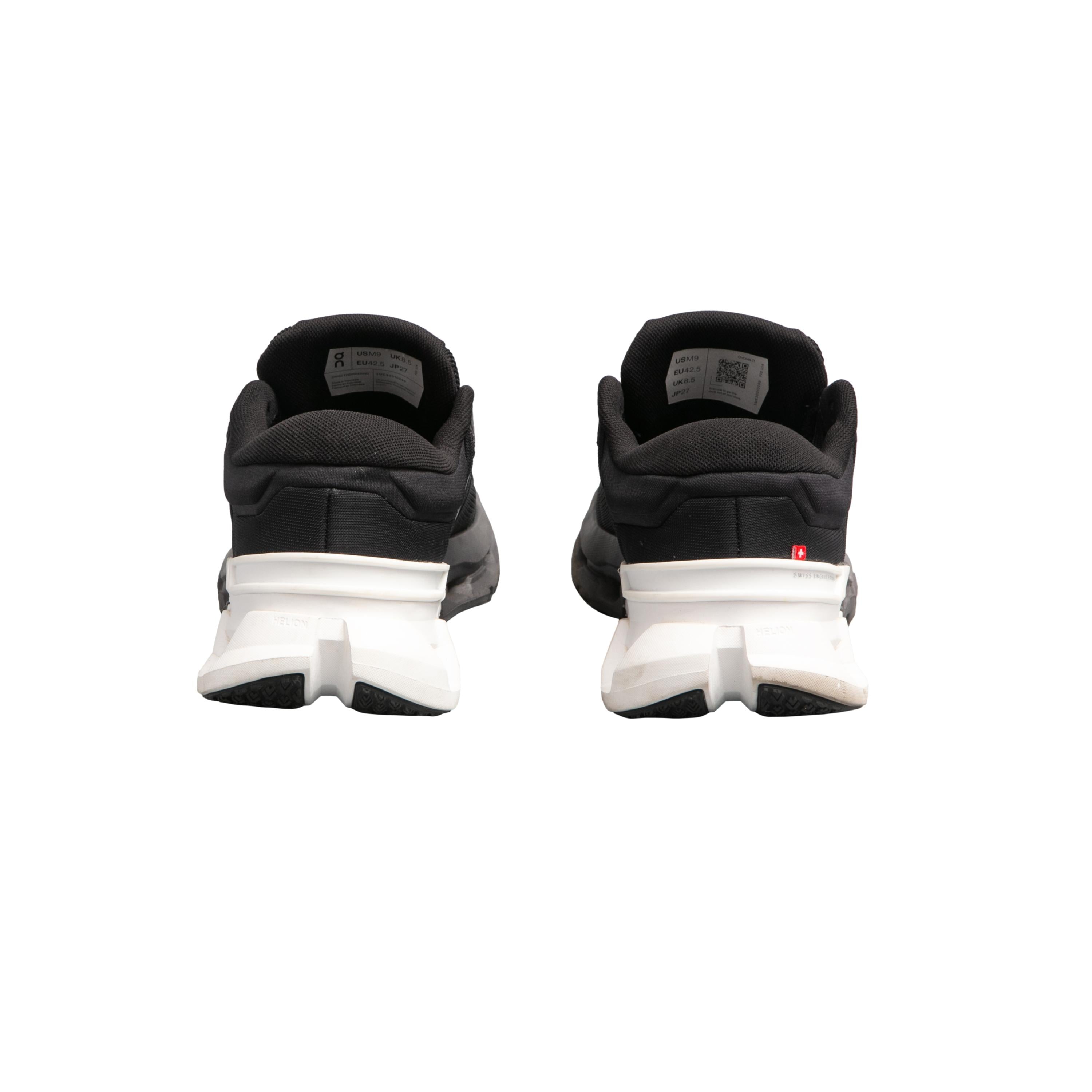 Tênis Masculino Corrida On Cloud Flyer 5 Preto e Branco - Tamanho 42.5 Europa