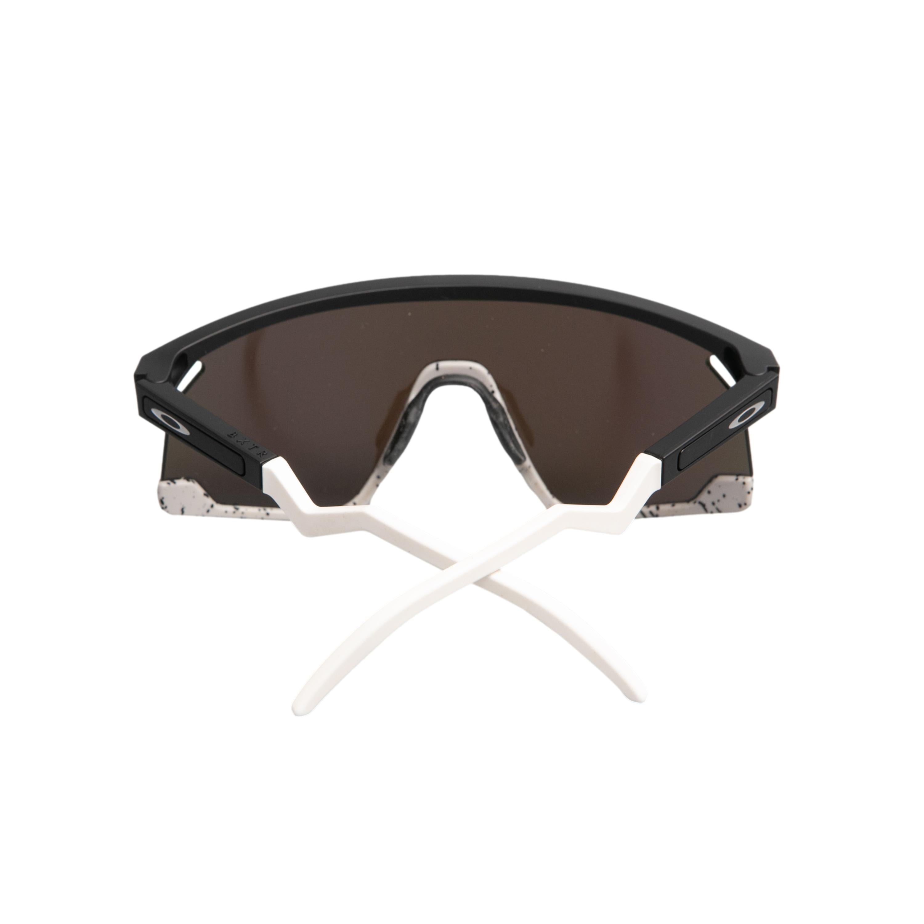 Óculos Unissex Ciclismo Oakley BXTR Mesclado Lente Prizm Sapphire Com Case - Tamanho Único