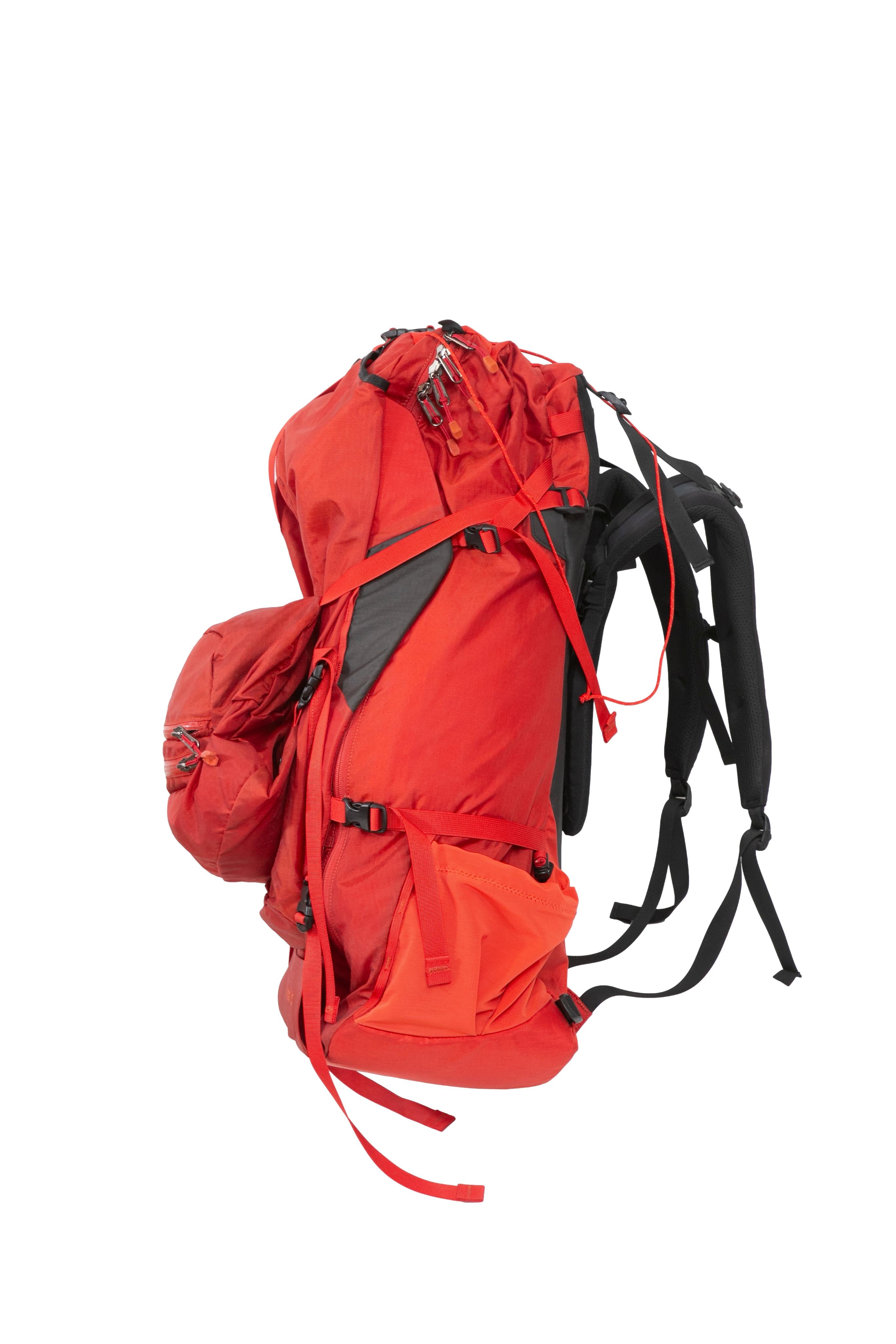 Mochila Backpack Hiking Arctetyx Altra 75