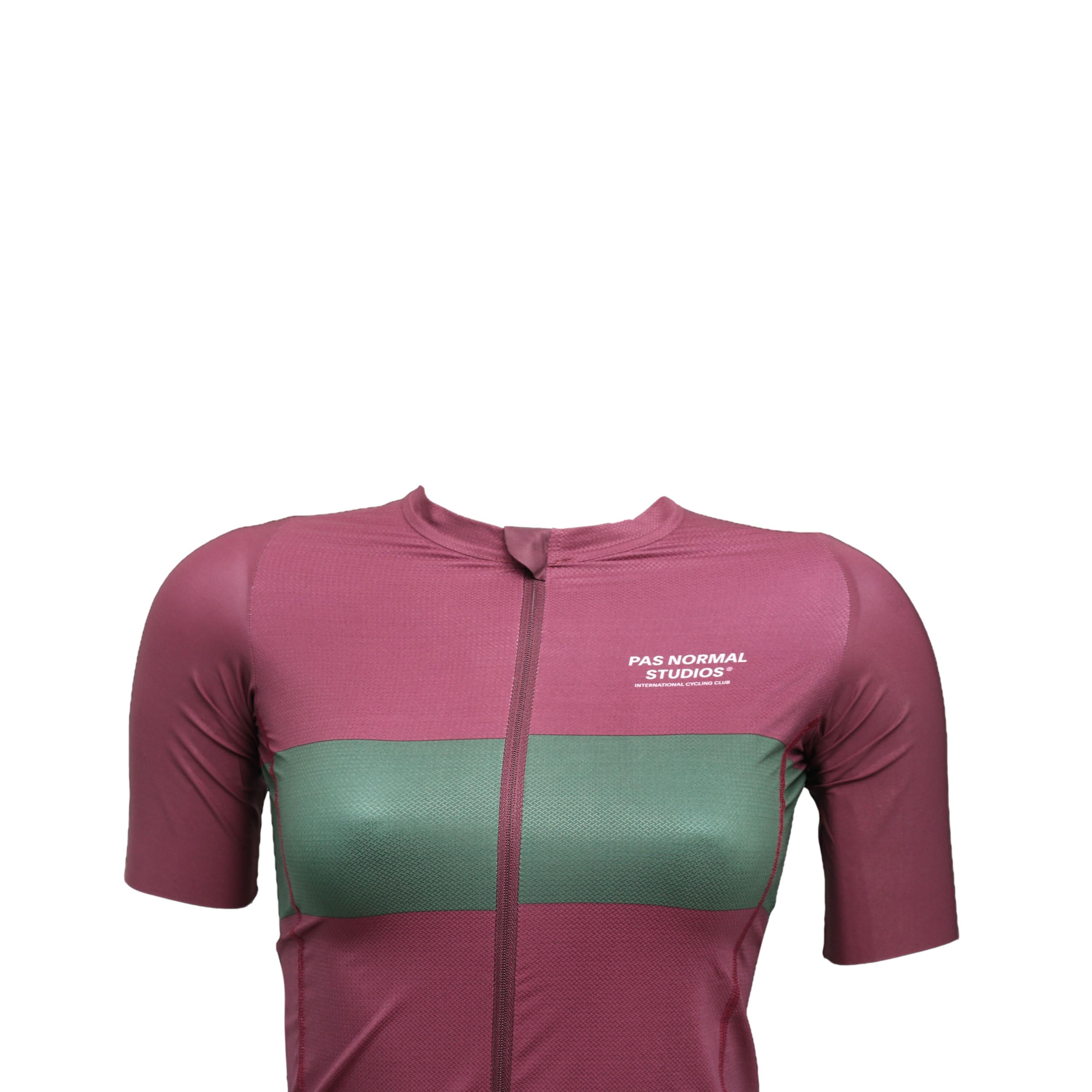 Jersey Feminina PAS Normal Studios Solitude Burgundy Stripe Vinho - Tamanho S
