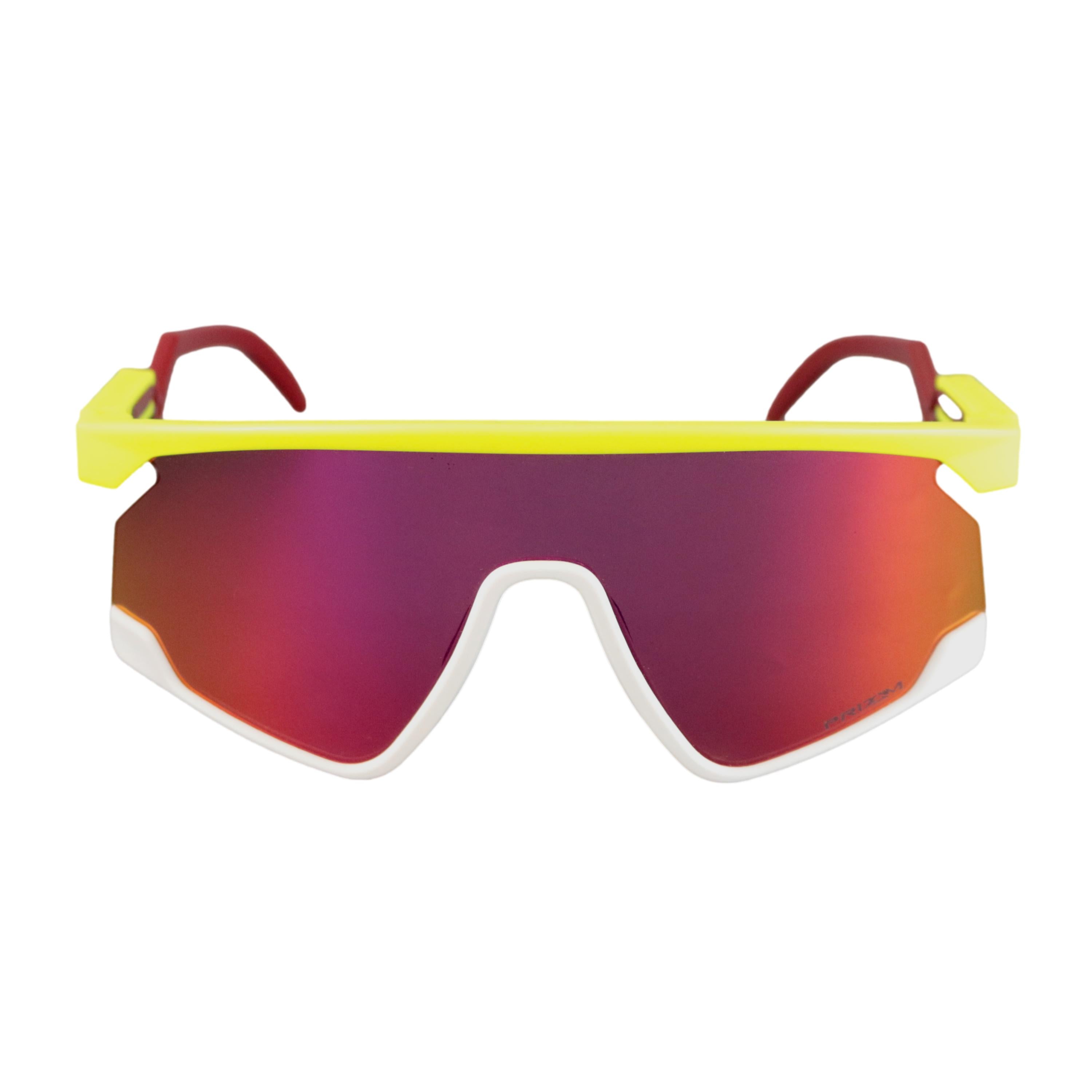 Óculos Oakley BXTR Amarelo Saquinho