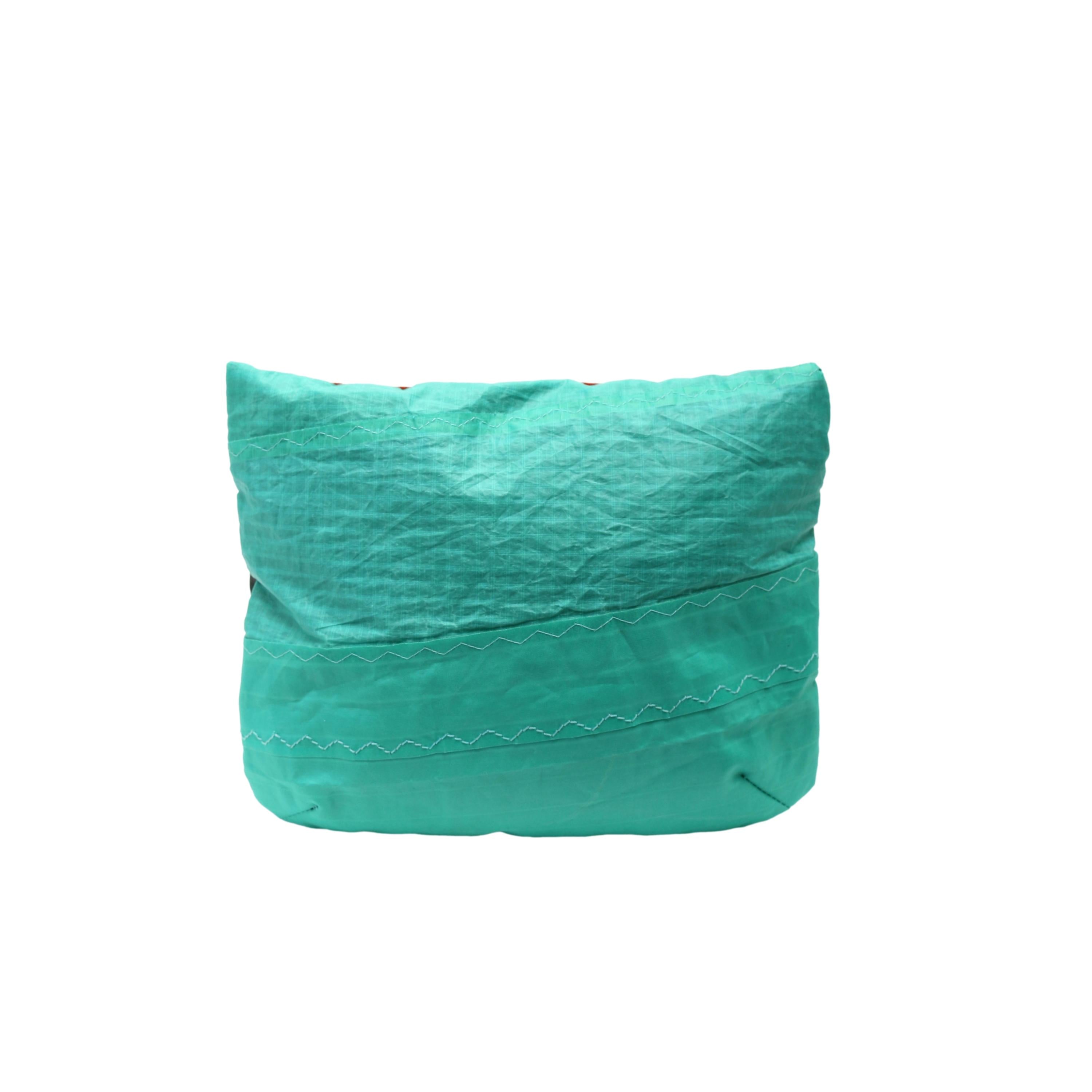 Estojo UNEND x Instituto Dharma Verde/ Laranja/ Preto