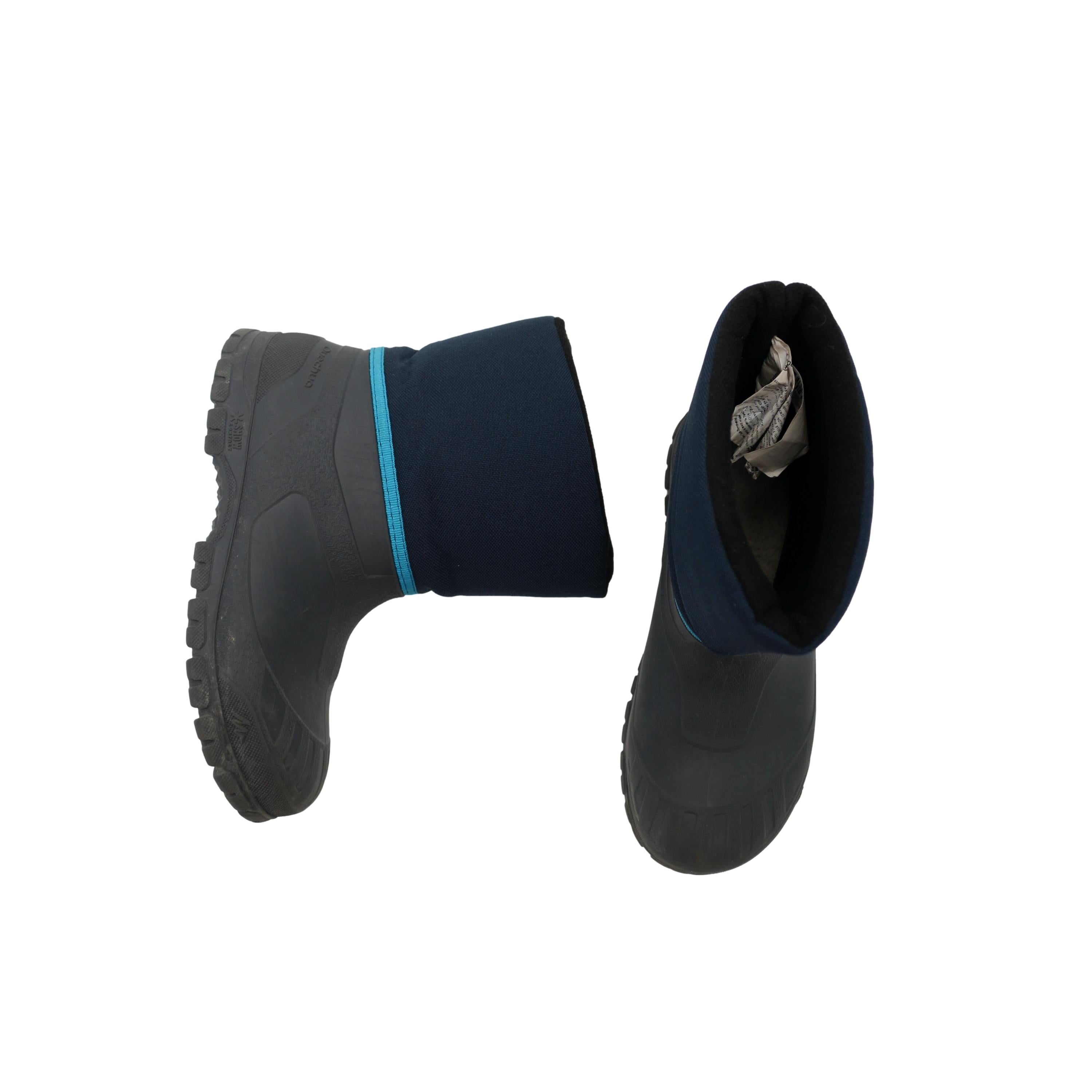 Bota Infantil Neve Quechua	SH100 Warm	Preto e Azul Marinho - Tamanho 34/35 Europa