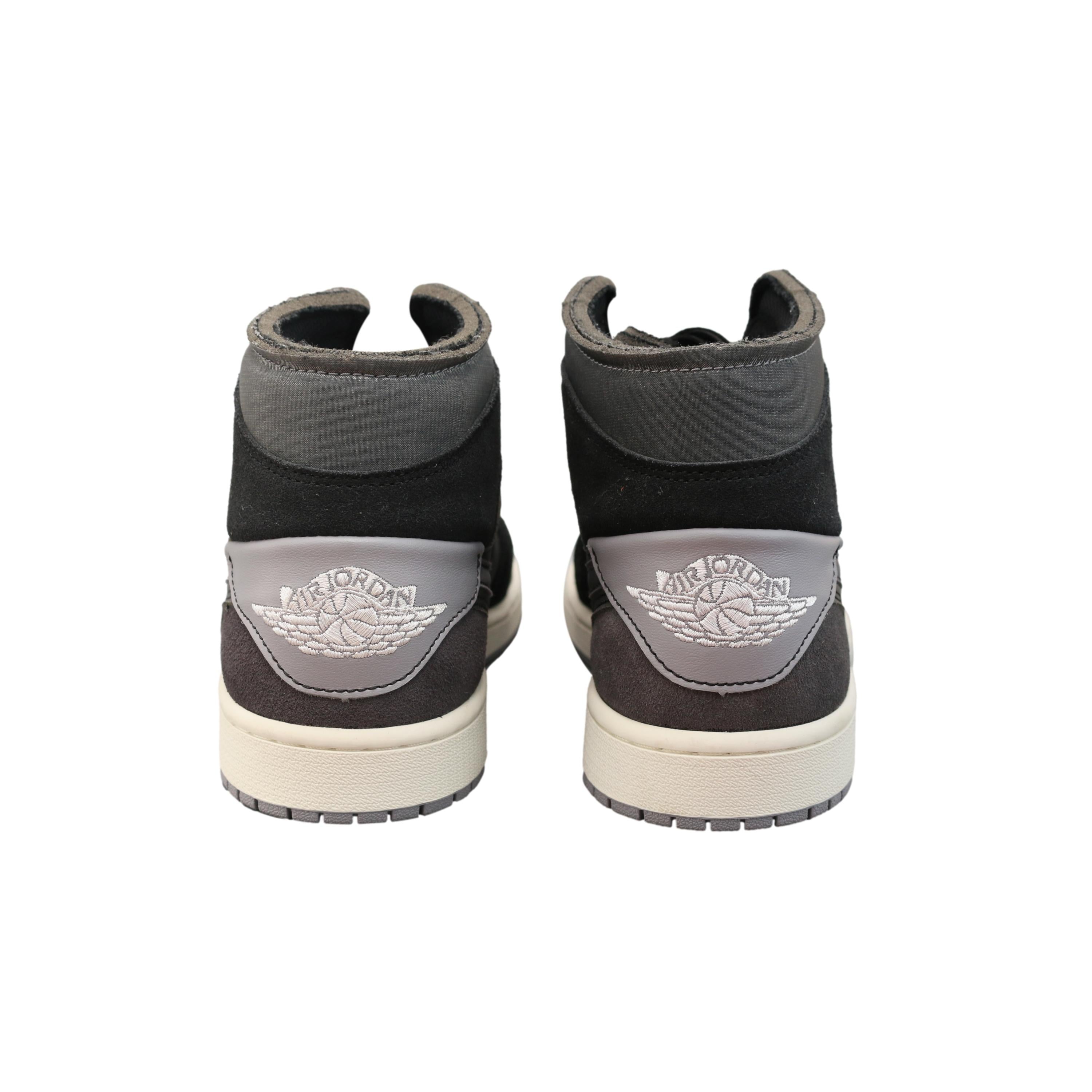 Tênis Nike Air Jordan 1 Mid SE Craft Inside Out Preto e Cinza - Tamanho 9.5 US
