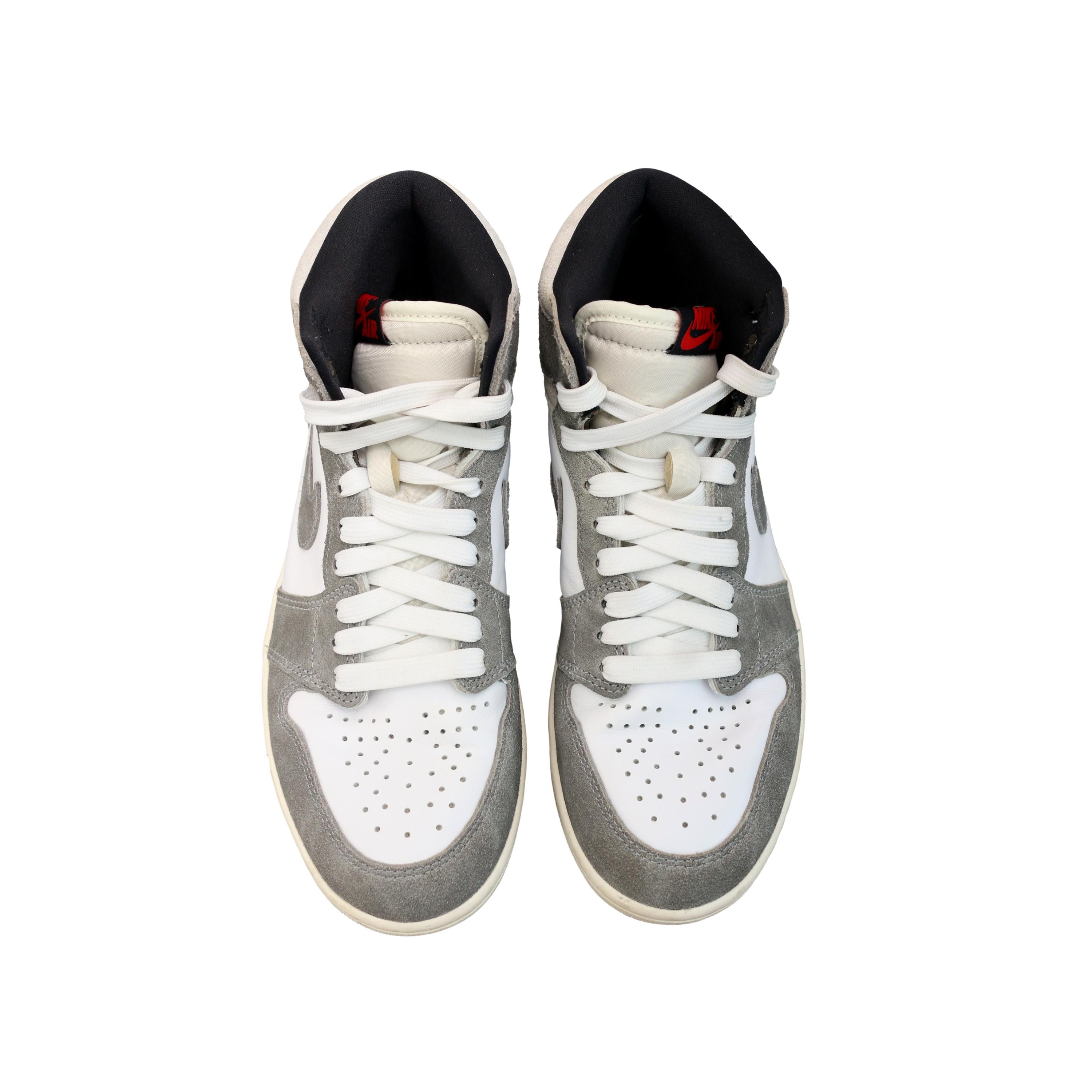 Tênis Infantil Nike Air Jordan 1 Retro High OG Cinza e Branco - Tamanho 7 US
