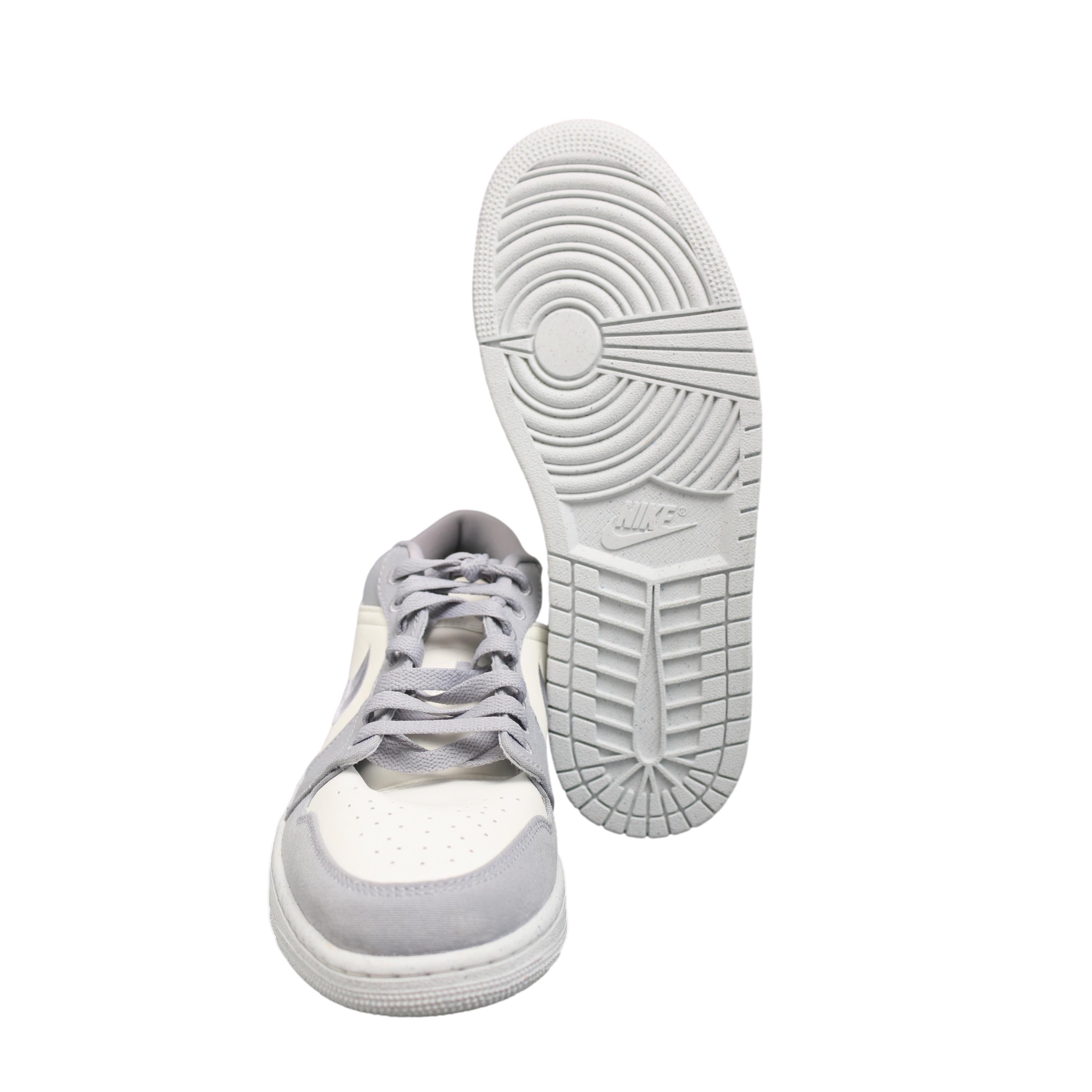 Tênis Nike Air Jordan 1 Low Atmosphere Cinza e Branco - Tamanho 10.5 US