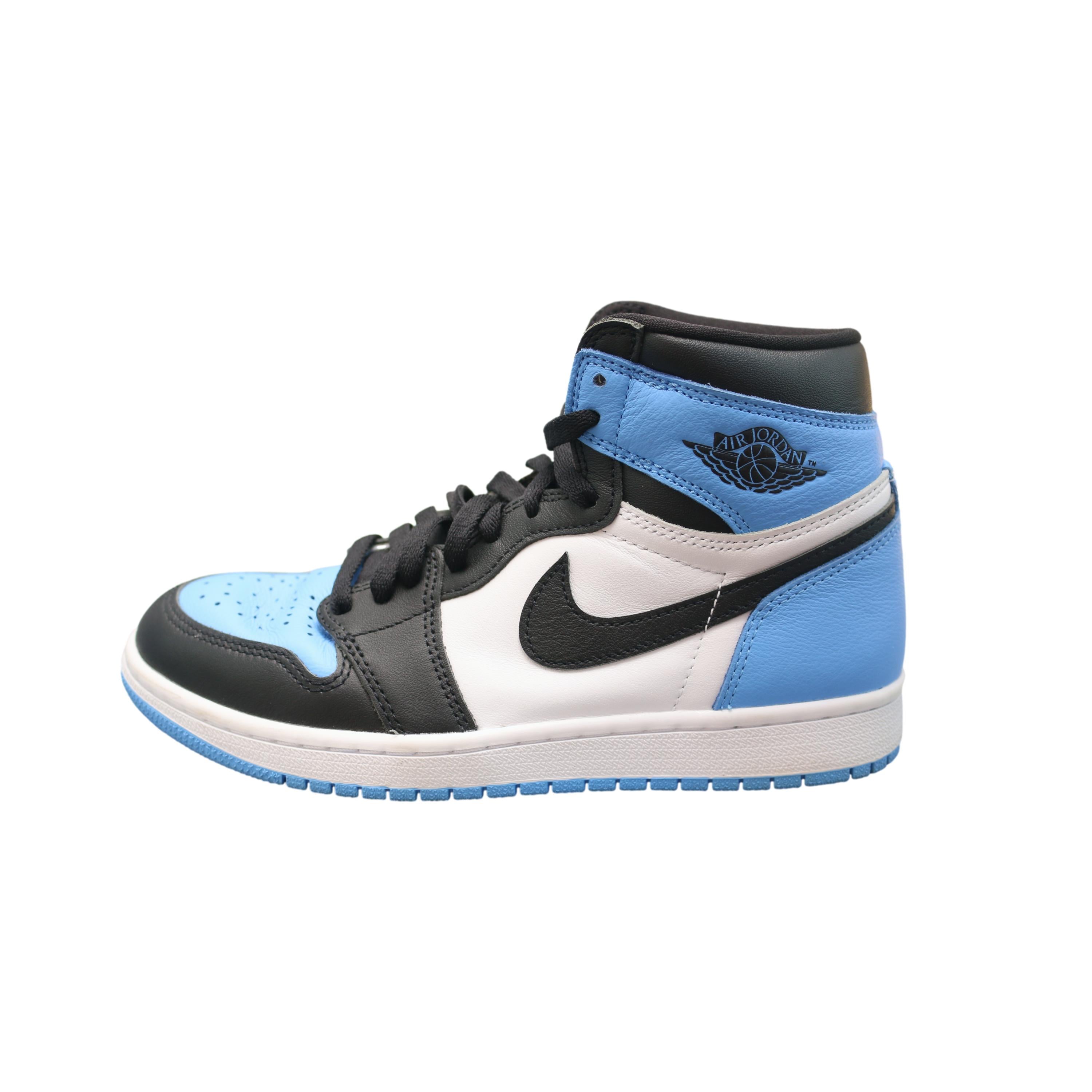 Tênis Infantil Nike Air Jordan 1 Retro High OG University Azul, Branco e Preto - Tamanho 7.5 US