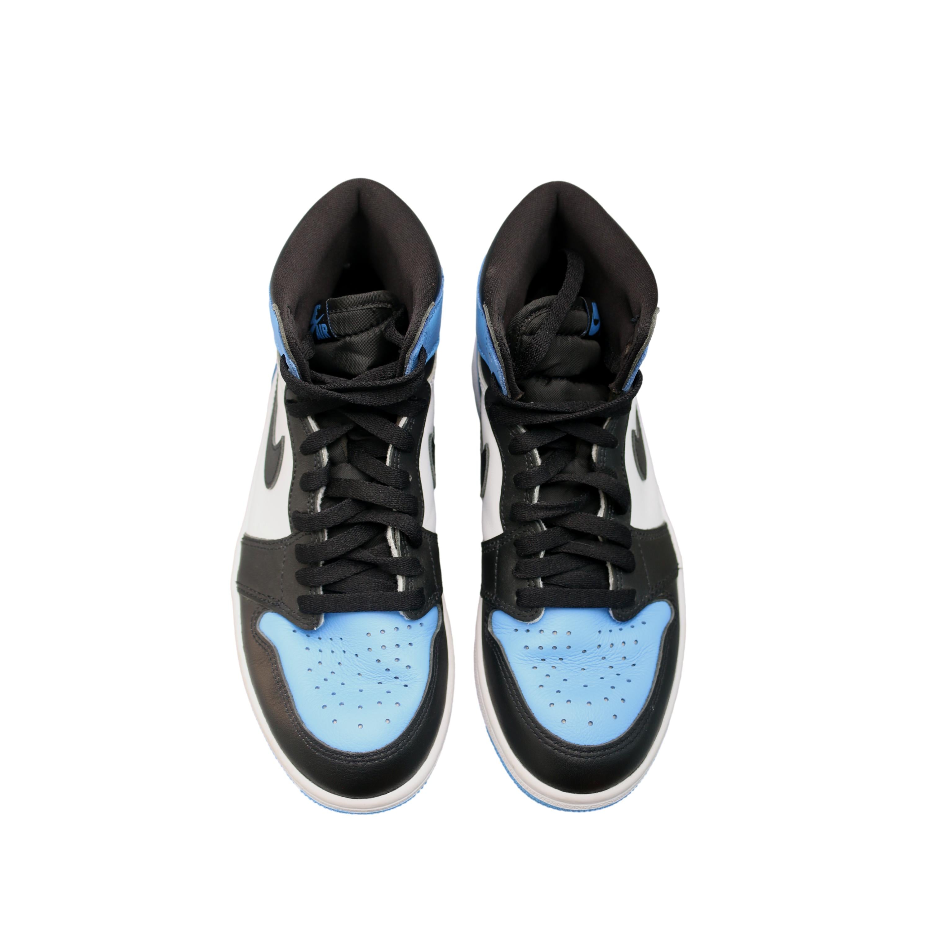 Tênis Infantil Nike Air Jordan 1 Retro High OG University Azul, Branco e Preto - Tamanho 7.5 US