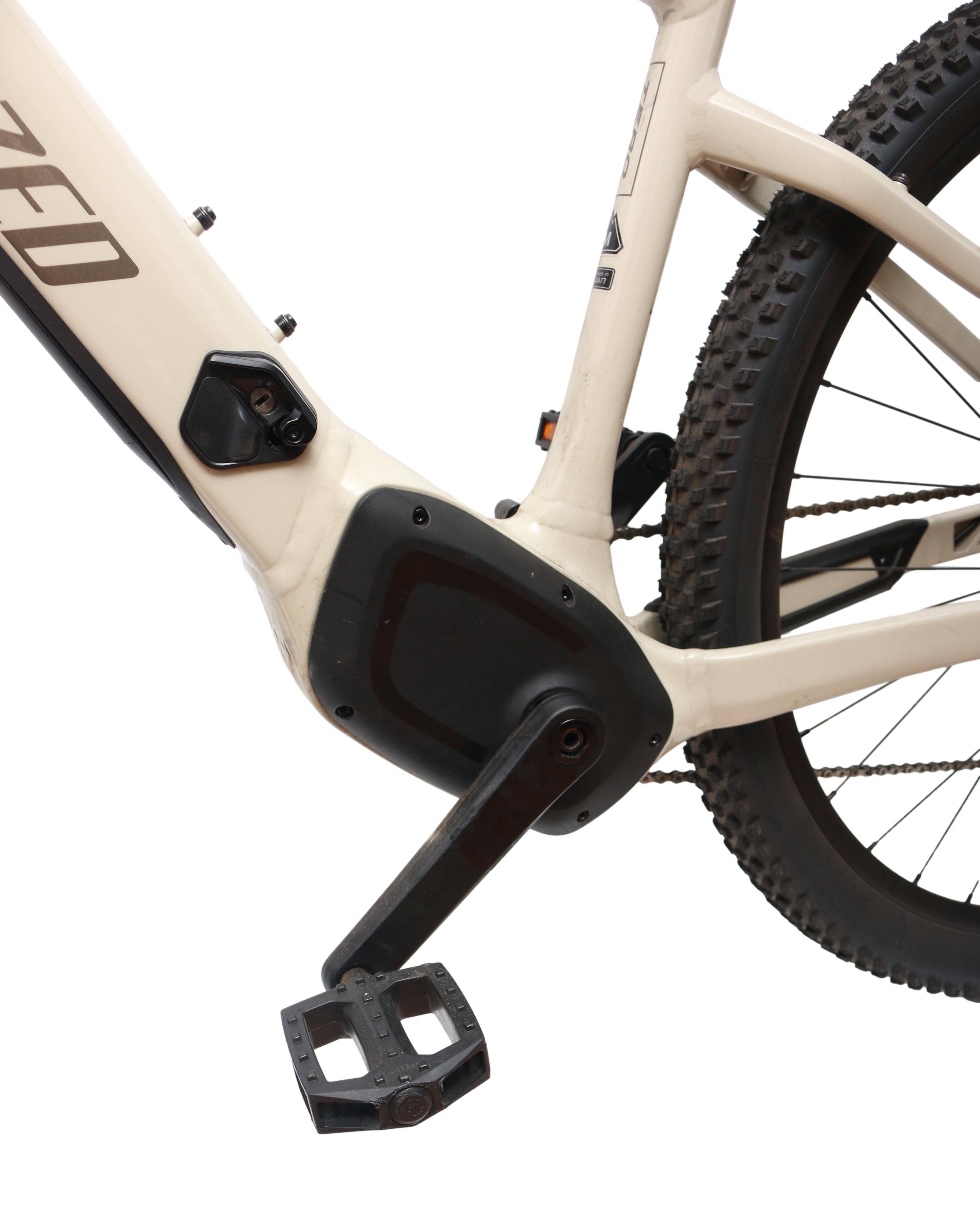 E-Bike Mountain Bike Specialized Tero 3.0 Branco Perolado + Acessórios - Tamanho M