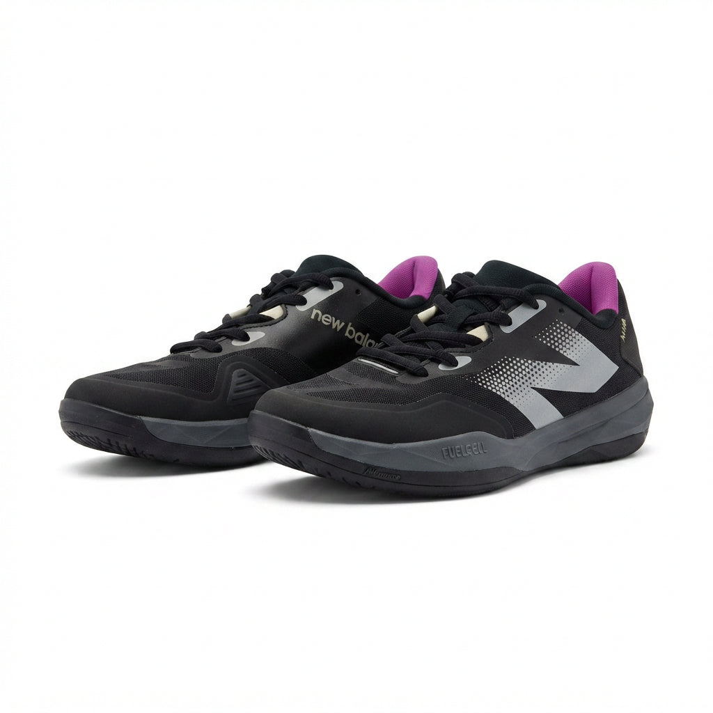 Tênis Feminino Casual New Balance FuelCell V4 Preto - Tamanho 37 Europa