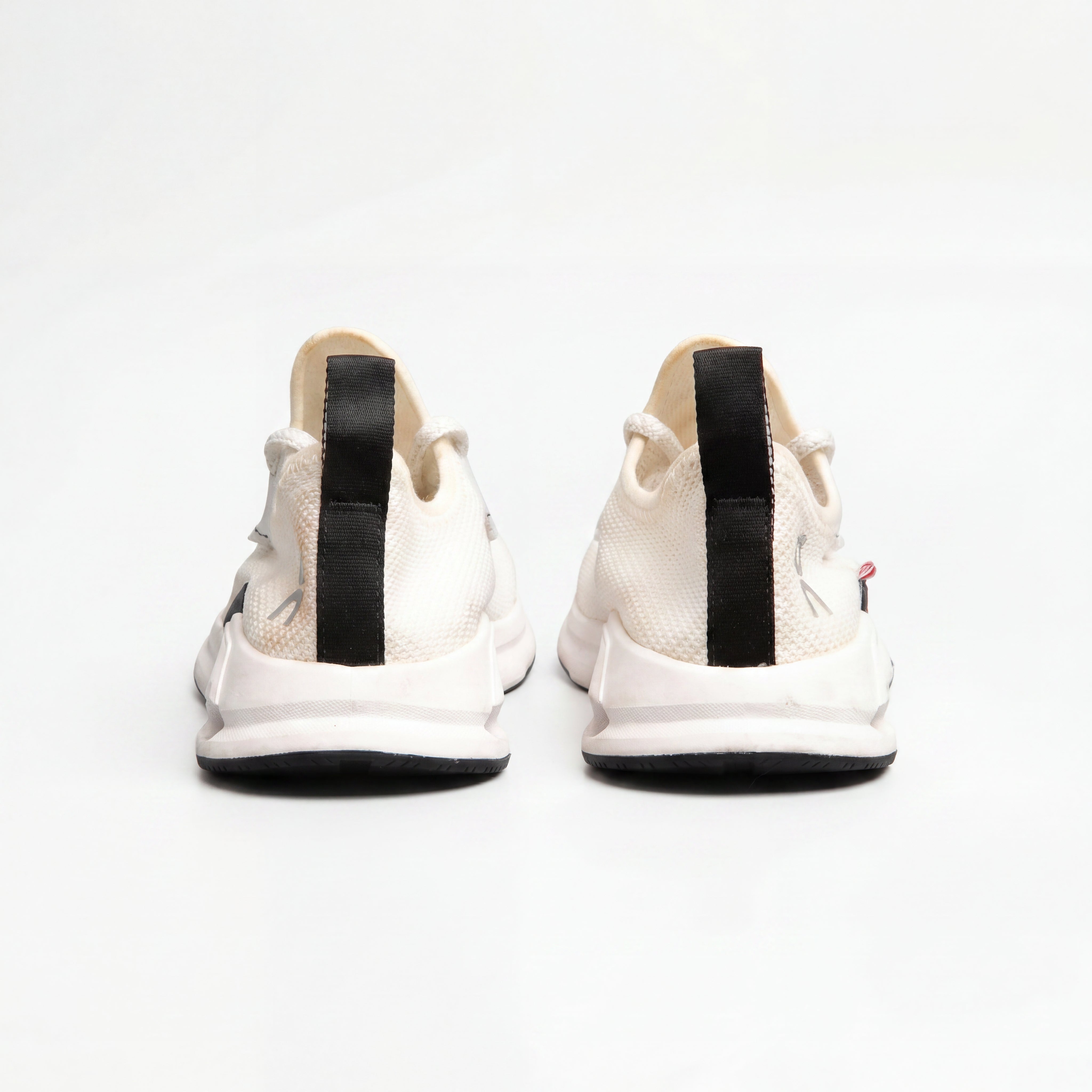 Tênis Feminino Casual On Running Cloud Easy Branco  - Tamanho 38.5 Europa