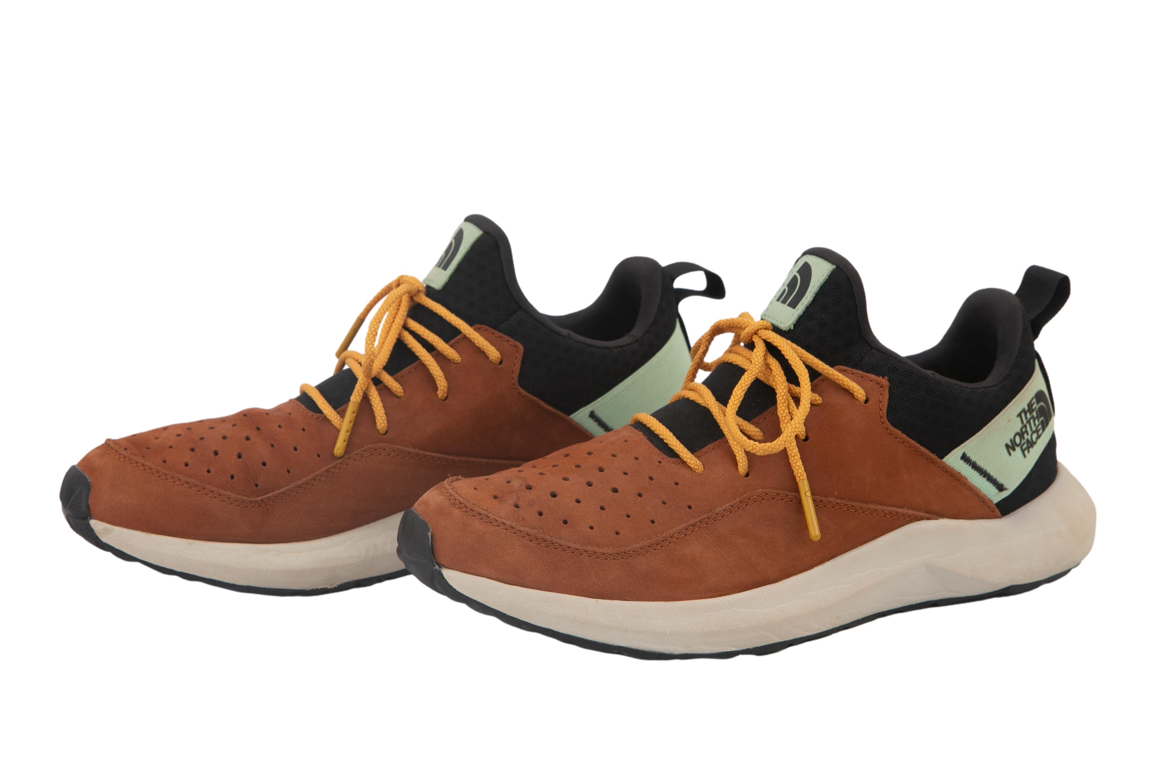 Tênis Corrida	The North Face Surge Highgate - Tamanho 40