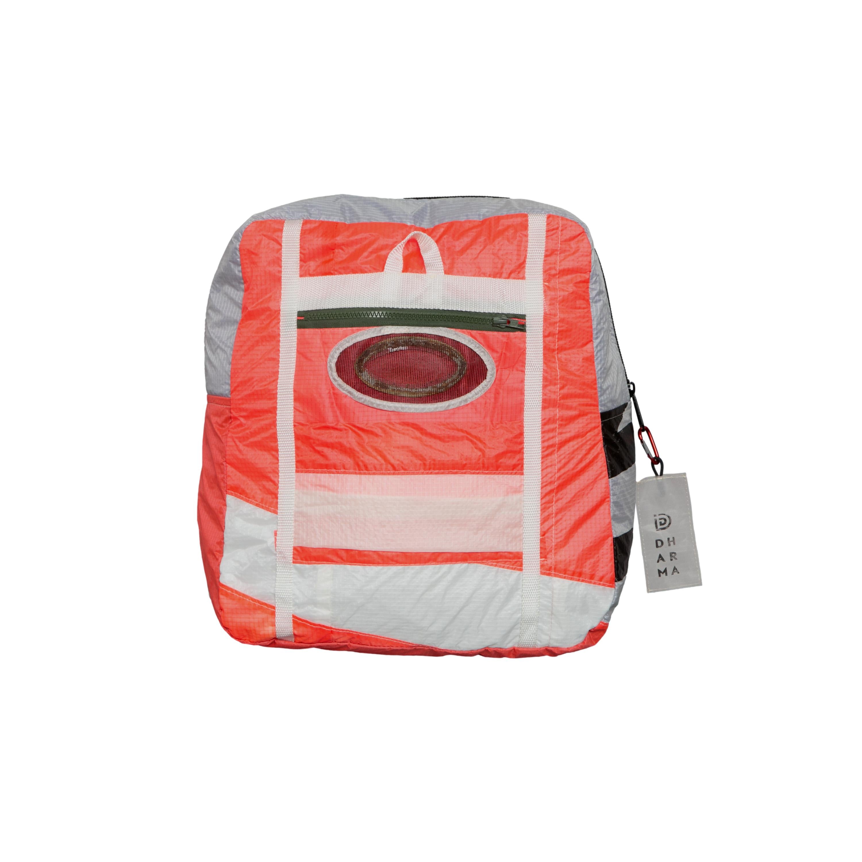 Mochila UNEND x Instituto Dharma
