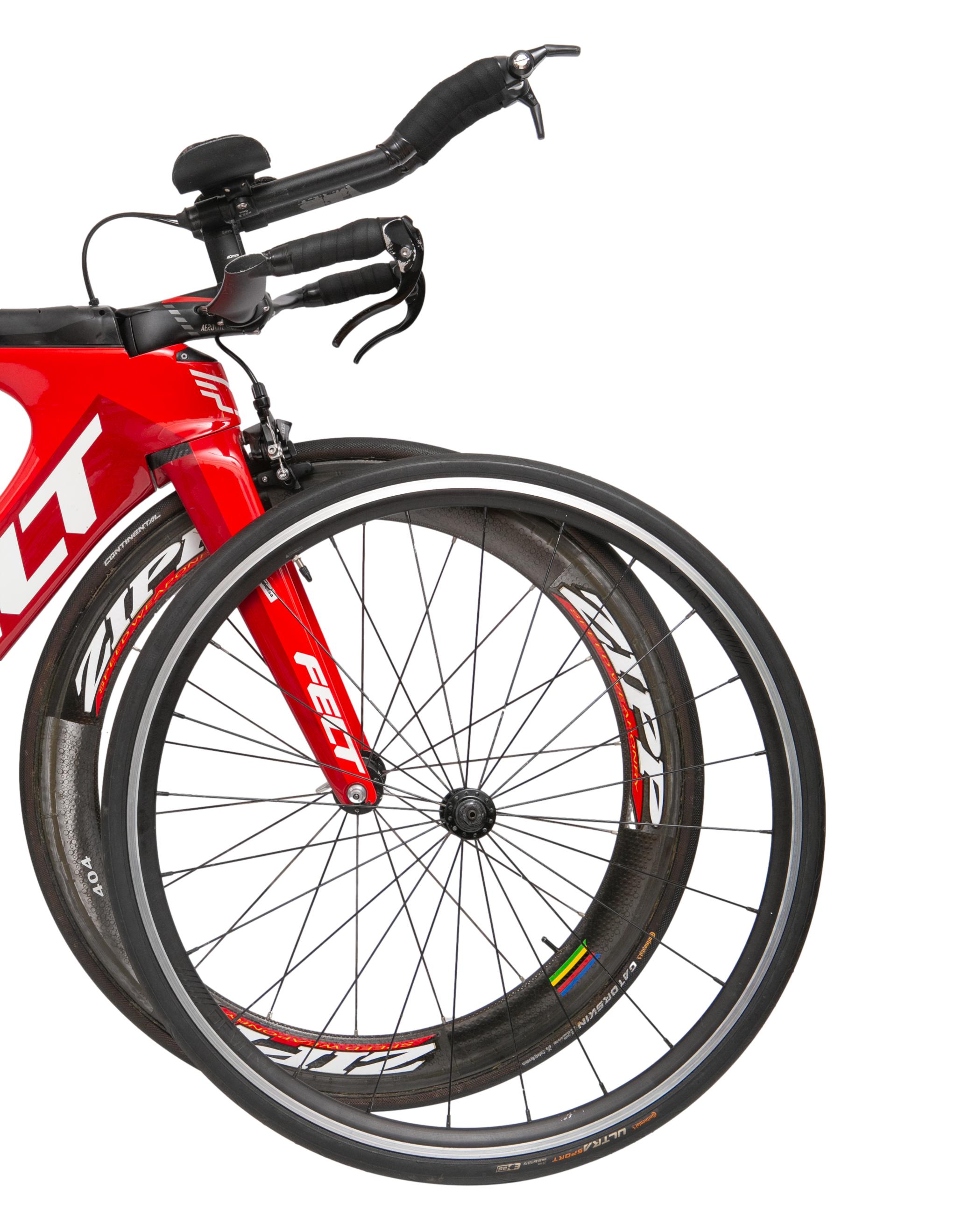 Bicicleta Unissex Felt IA16 Vermelha Com Rodas Zipp + Rodas De Treino - Tamanho 51