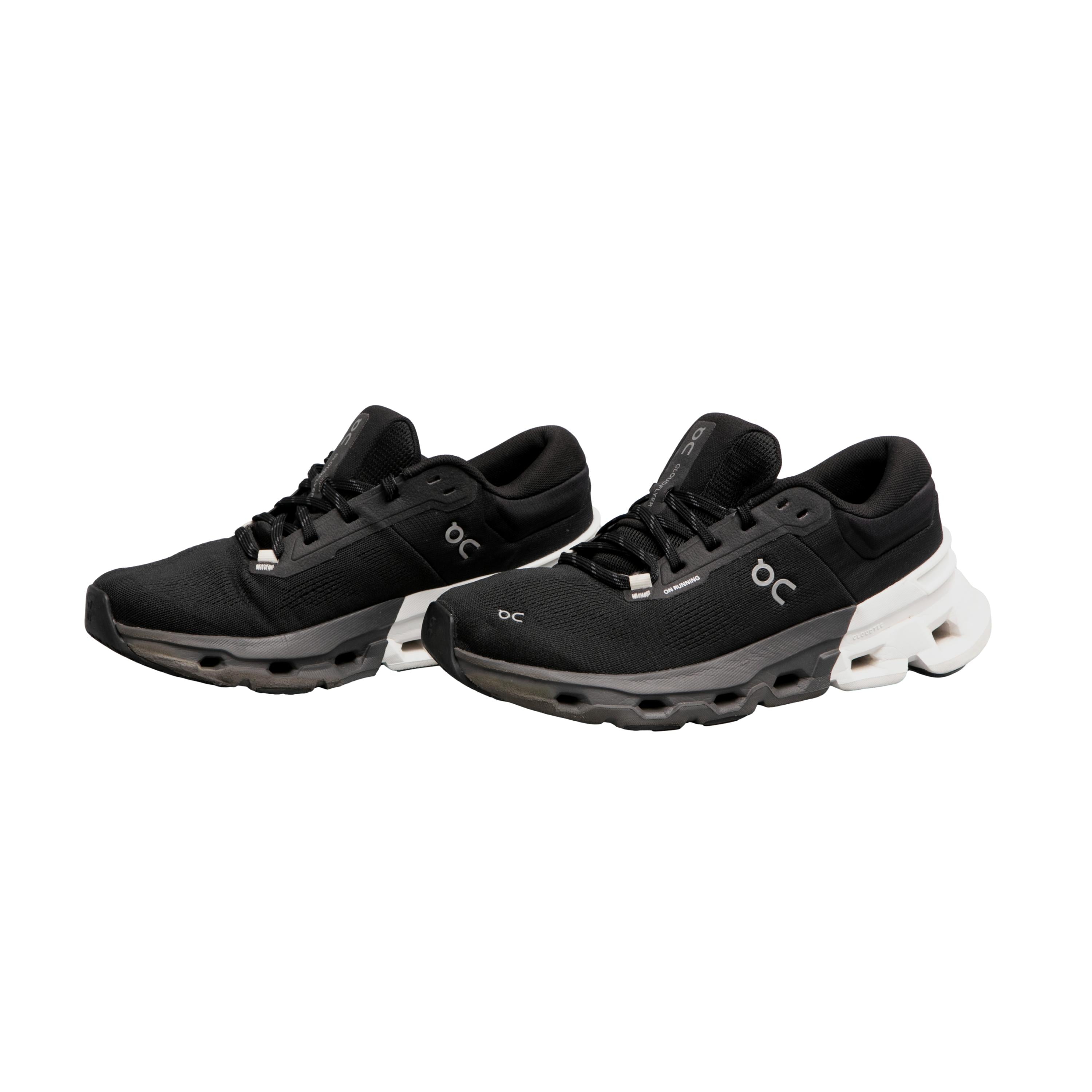 Tênis Masculino Corrida On Cloud Flyer 5 Preto e Branco - Tamanho 42.5 Europa