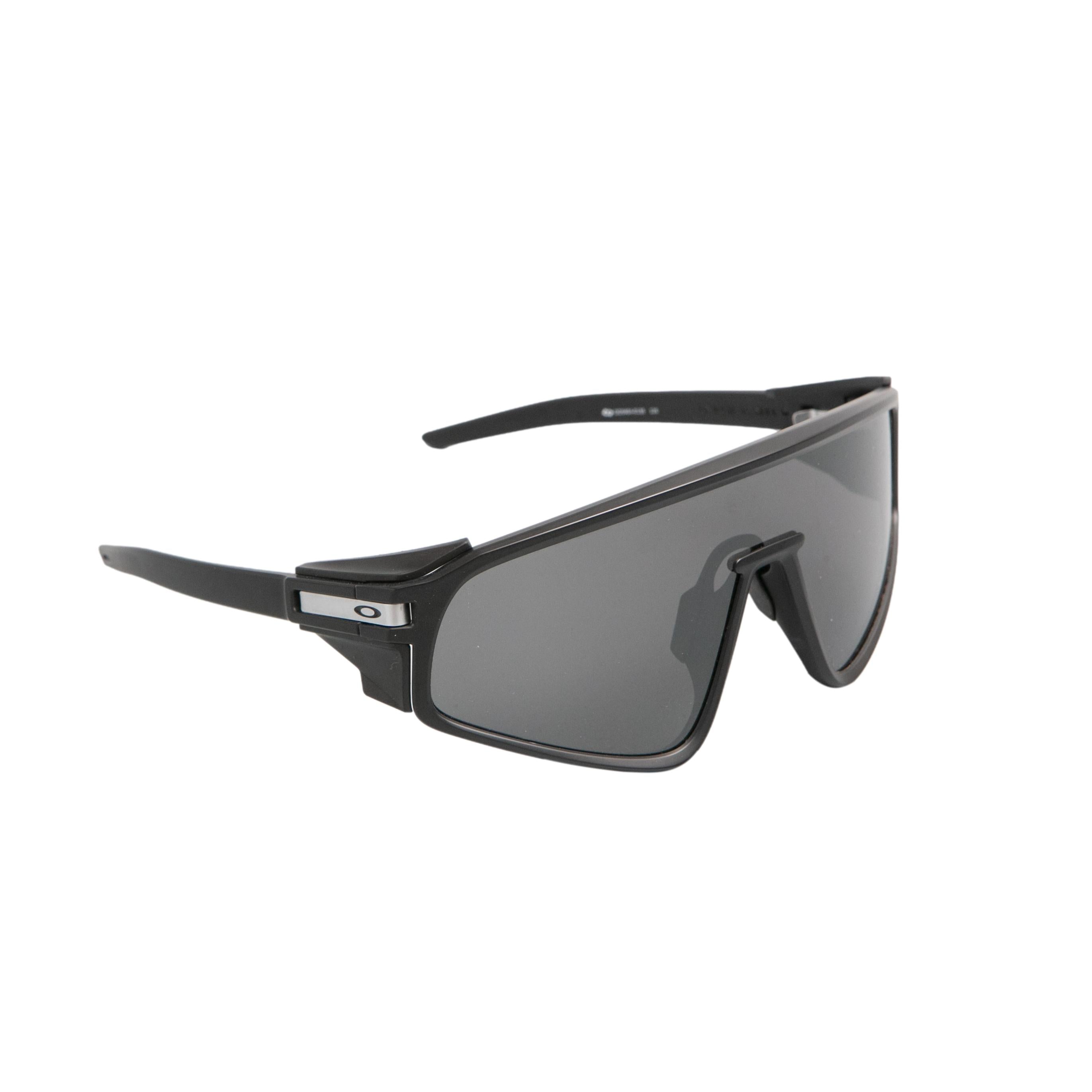 Óculos Unissex Ciclismo Oakley Latch Panel Matte Black Lente Prizm Com Case - Tamanho Único